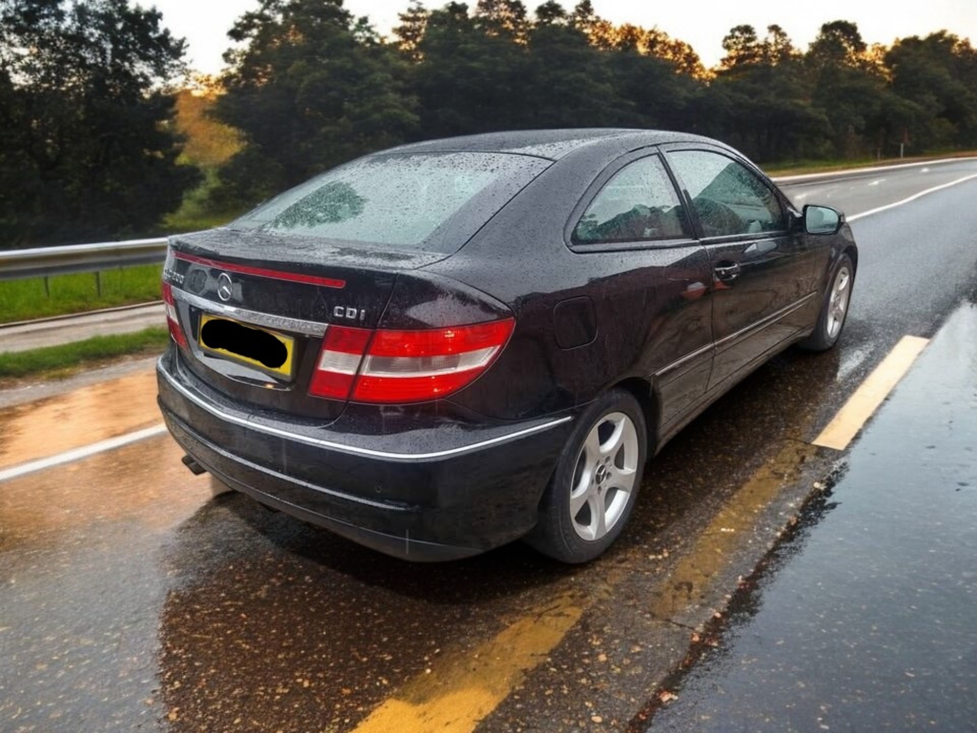 2009 MERCEDES-BENZ CLC200 CDI SE COUPE >>--NO VAT ON HAMMER--<< - Image 8 of 19