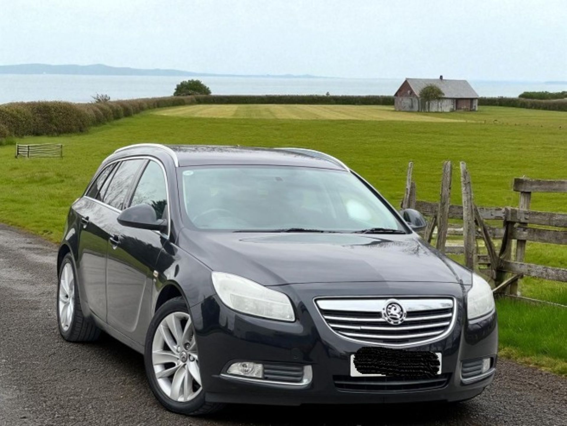 2013 VAUXHALL INSIGNIA 1.4T SRI SPORTS TOURER (S/S) 5DR – 100,909 MILES >>--NO VAT ON HAMMER--<< - Image 2 of 42