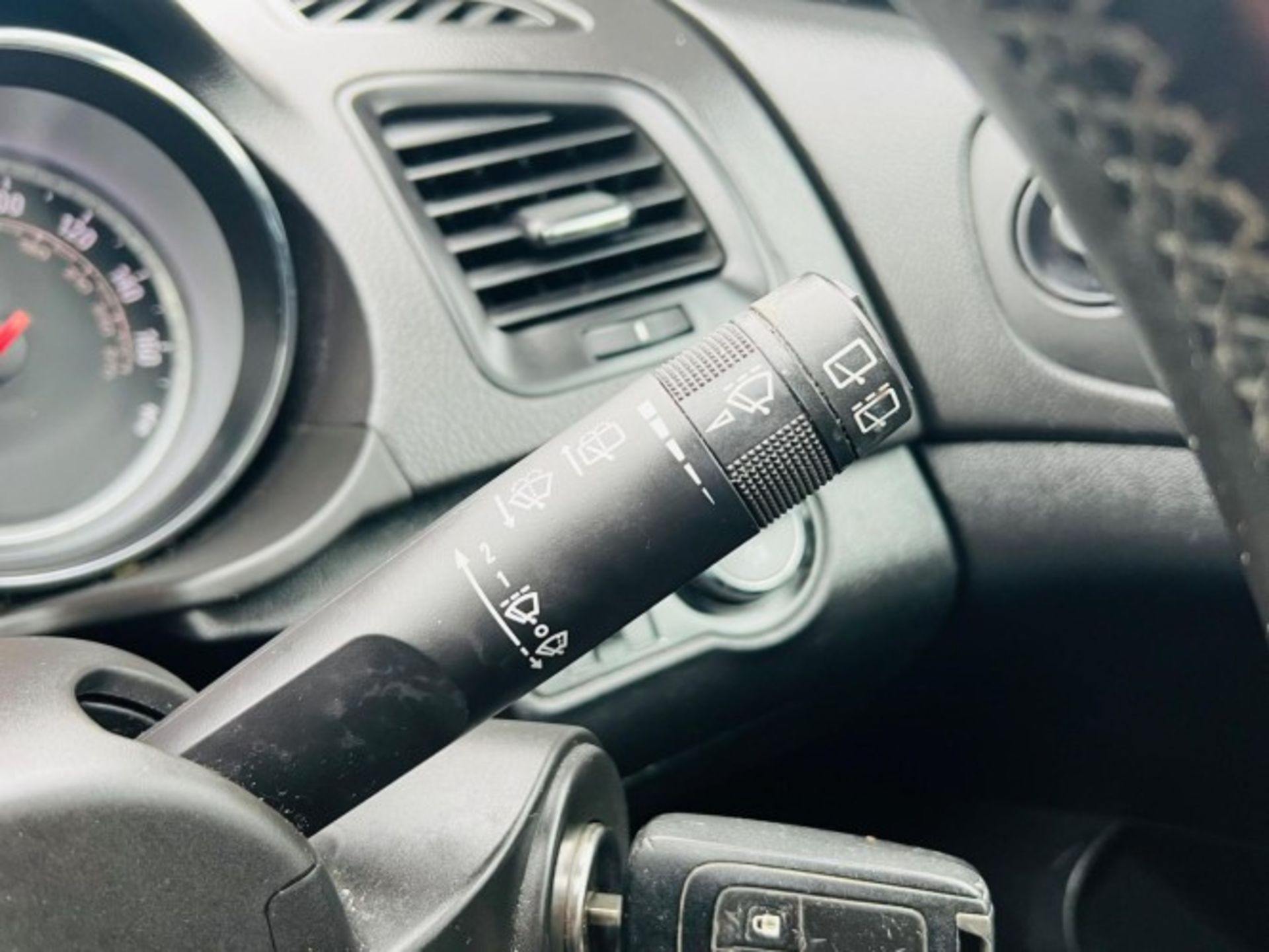 2013 VAUXHALL INSIGNIA 1.4T SRI SPORTS TOURER (S/S) 5DR – 100,909 MILES >>--NO VAT ON HAMMER--<< - Image 23 of 42