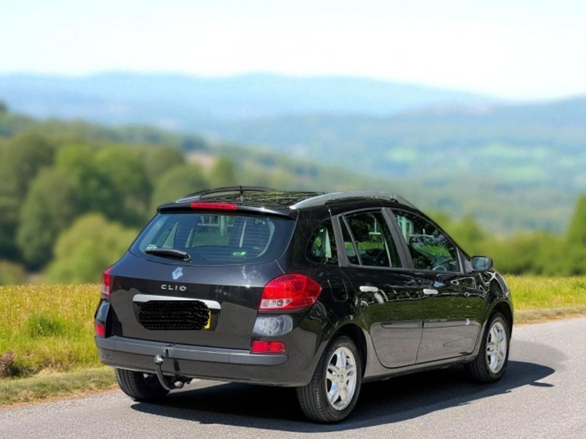 2008 RENAULT CLIO 1.2 16V DYNAMIQUE SPORT TOURER>>--NO VAT ON HAMMER--<< - Image 6 of 44