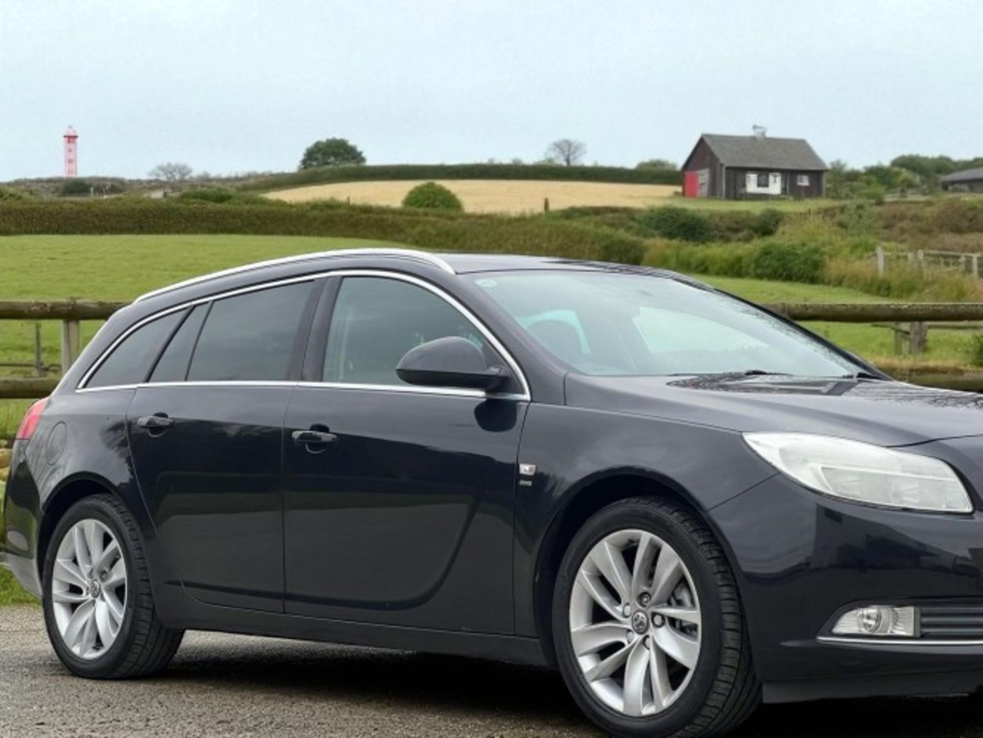 2013 VAUXHALL INSIGNIA 1.4T SRI SPORTS TOURER (S/S) 5DR – 100,909 MILES >>--NO VAT ON HAMMER--<< - Image 9 of 42