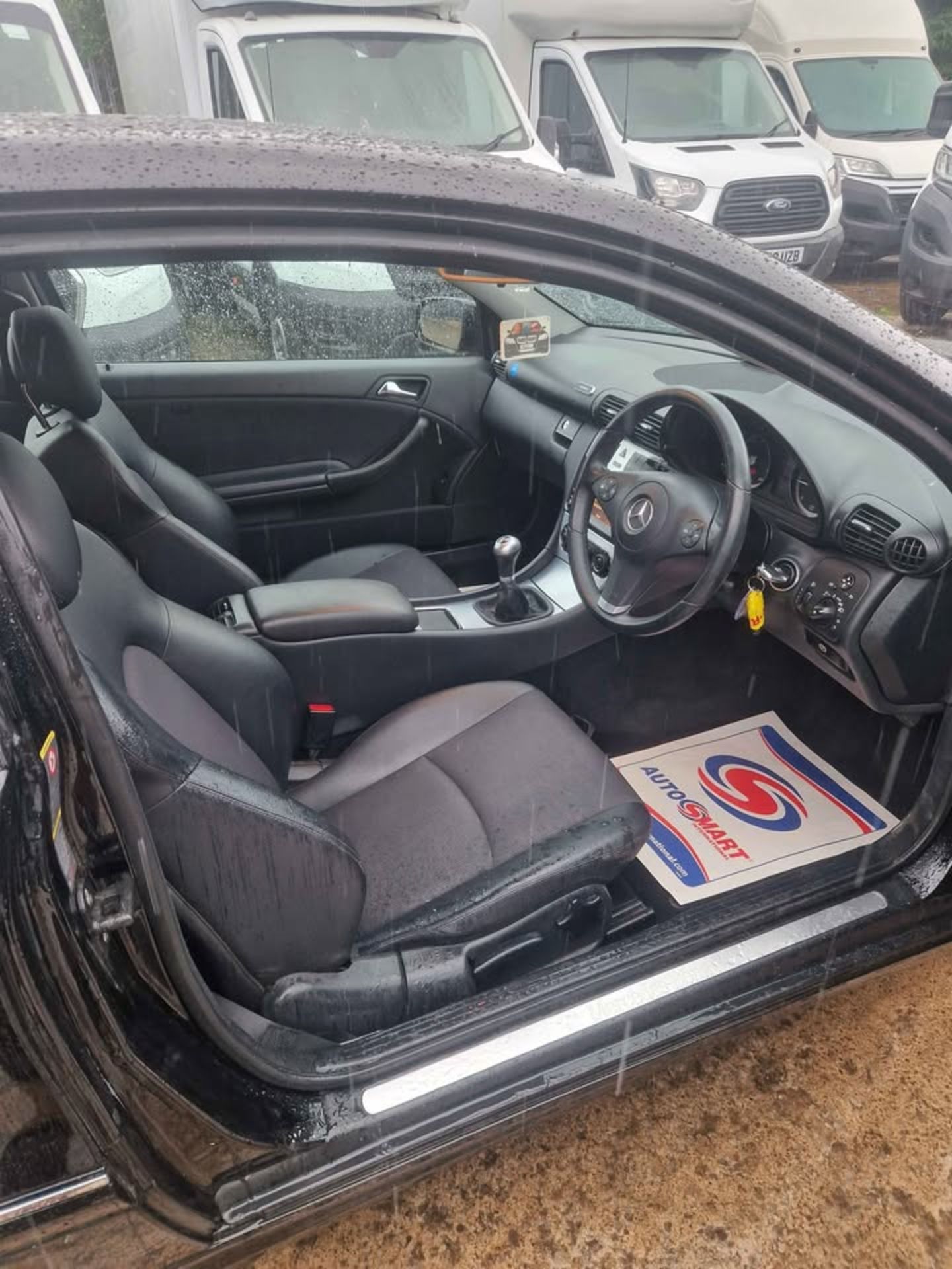 2009 MERCEDES-BENZ CLC200 CDI SE COUPE >>--NO VAT ON HAMMER--<< - Image 11 of 19