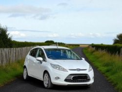 **(ONLY 105K MILEAGE)** 2012 FORD FIESTA 1.25 ZETEC 5DR >>--NO VAT ON HAMMER--<<