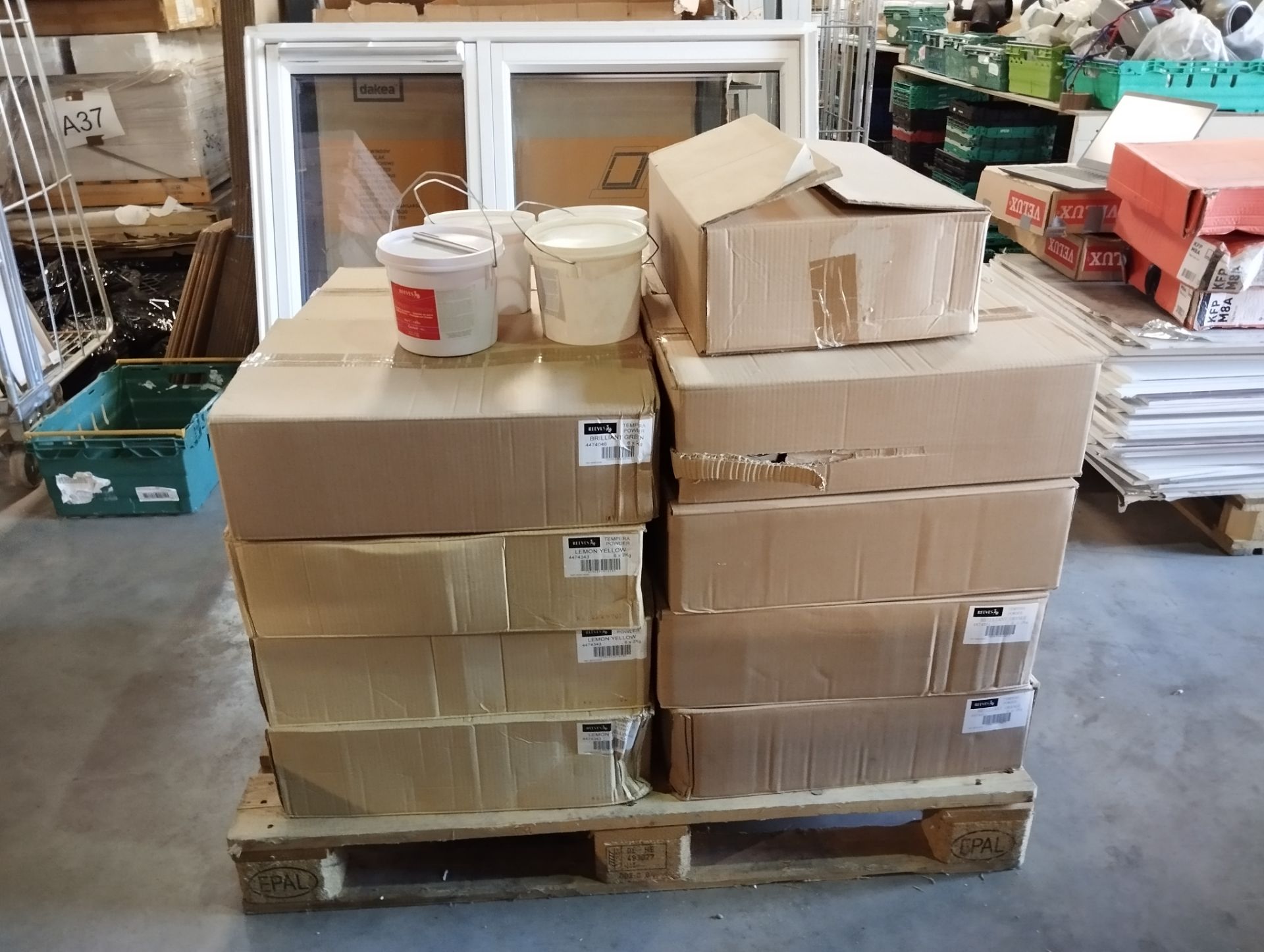 POWDER PAINT JOBLOT OF 104 X 2KG TEMPERA PALLET B - Image 2 of 7