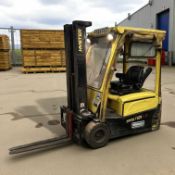 **(INCLUDES CHARGER)**2014 HYSTER J1.8XNT ELECTRIC 3-WHEEL FORKLIFT