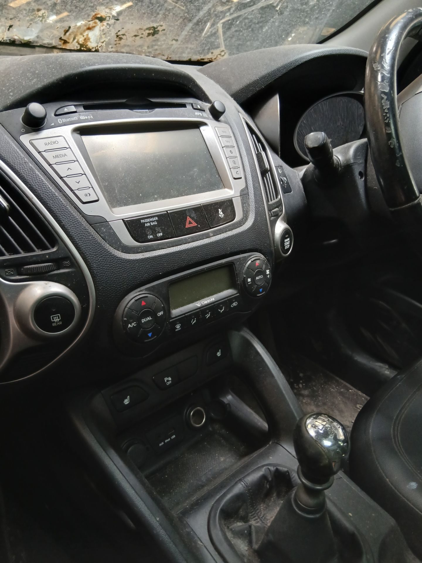 2010 HYUNDAI IX35 PREMIUM 2WD CRDI 134 – 2.0 DIESEL SUV >>--NO VAT ON HAMMER--<< - Image 6 of 9