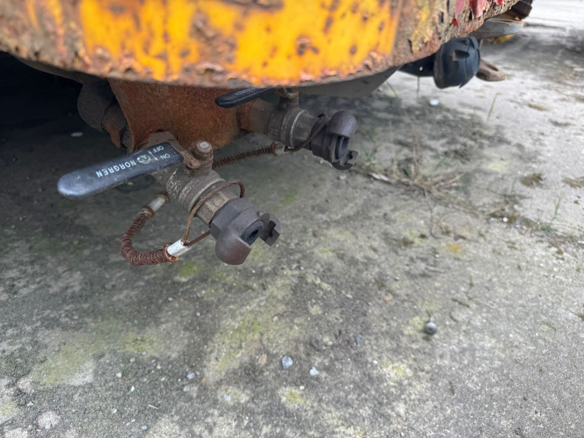 2015 FORD TRANSIT T350 MWB L2 PANEL VAN - Image 9 of 13