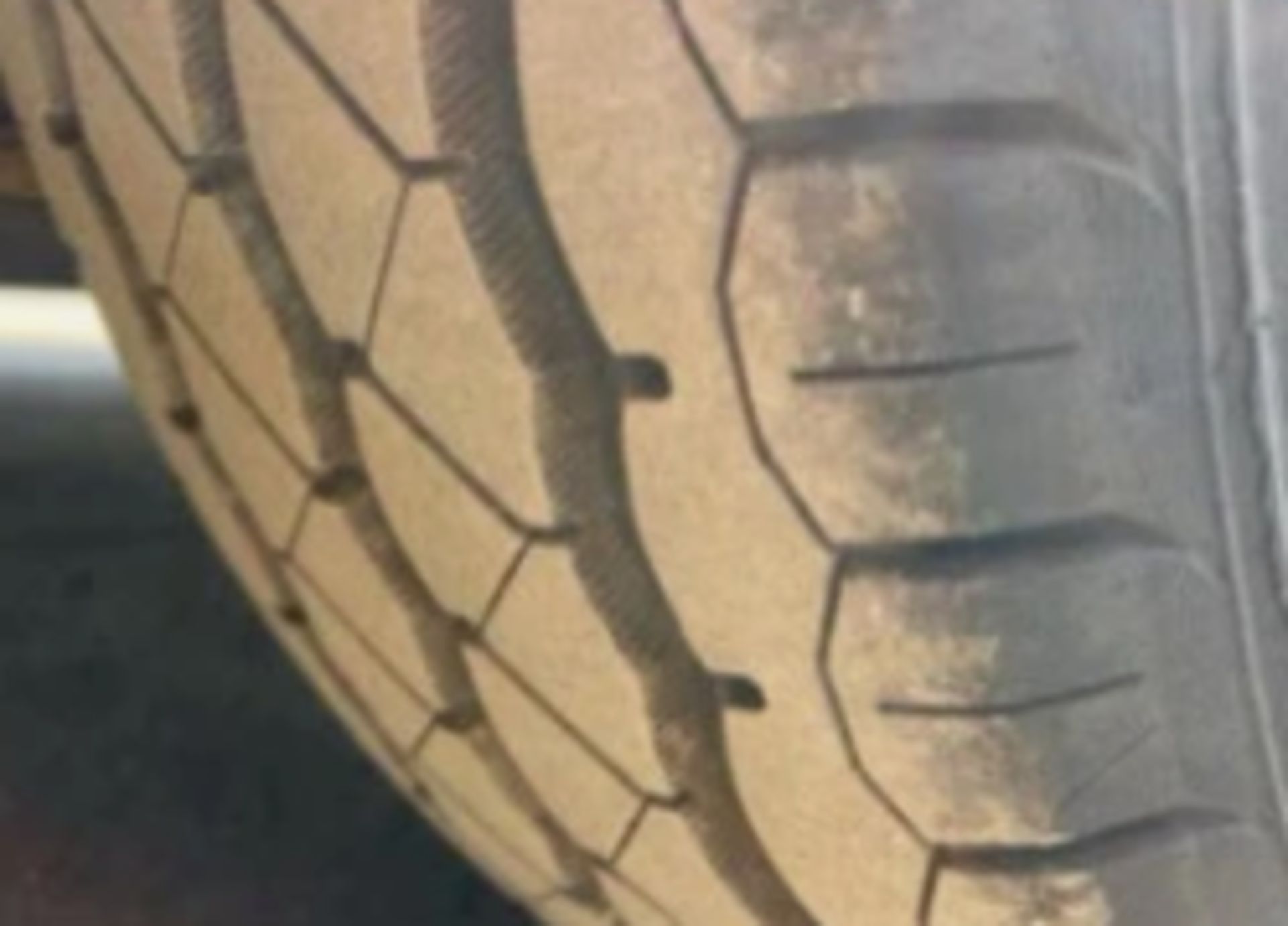 **(ONLY 104K MILEAGE)** 2011 PEUGEOT BOXER WELFARE BUS - Image 9 of 10