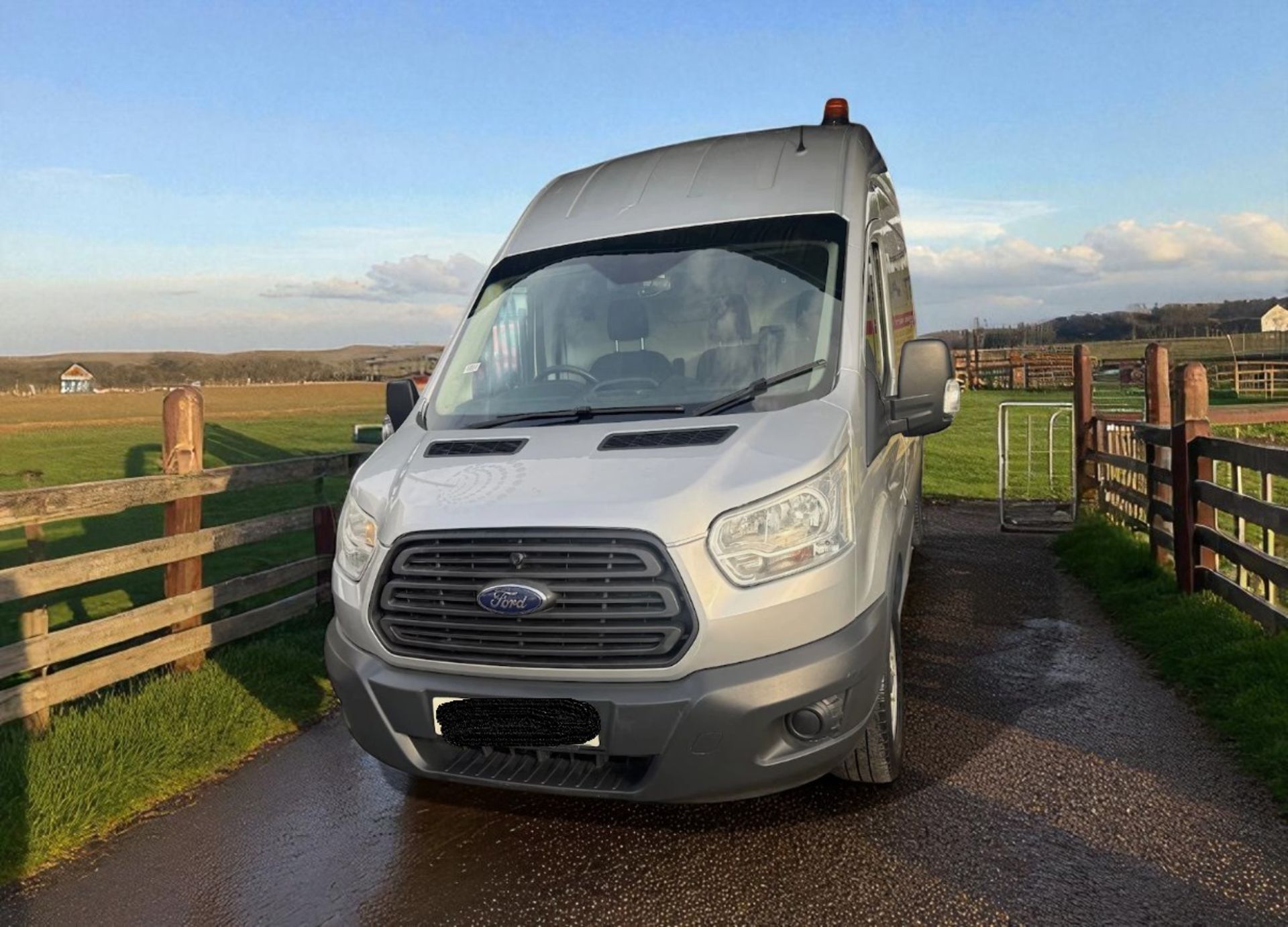 2015 FORD TRANSIT T350 L2H3 PTO COMPRESSOR / 110V - Image 5 of 15