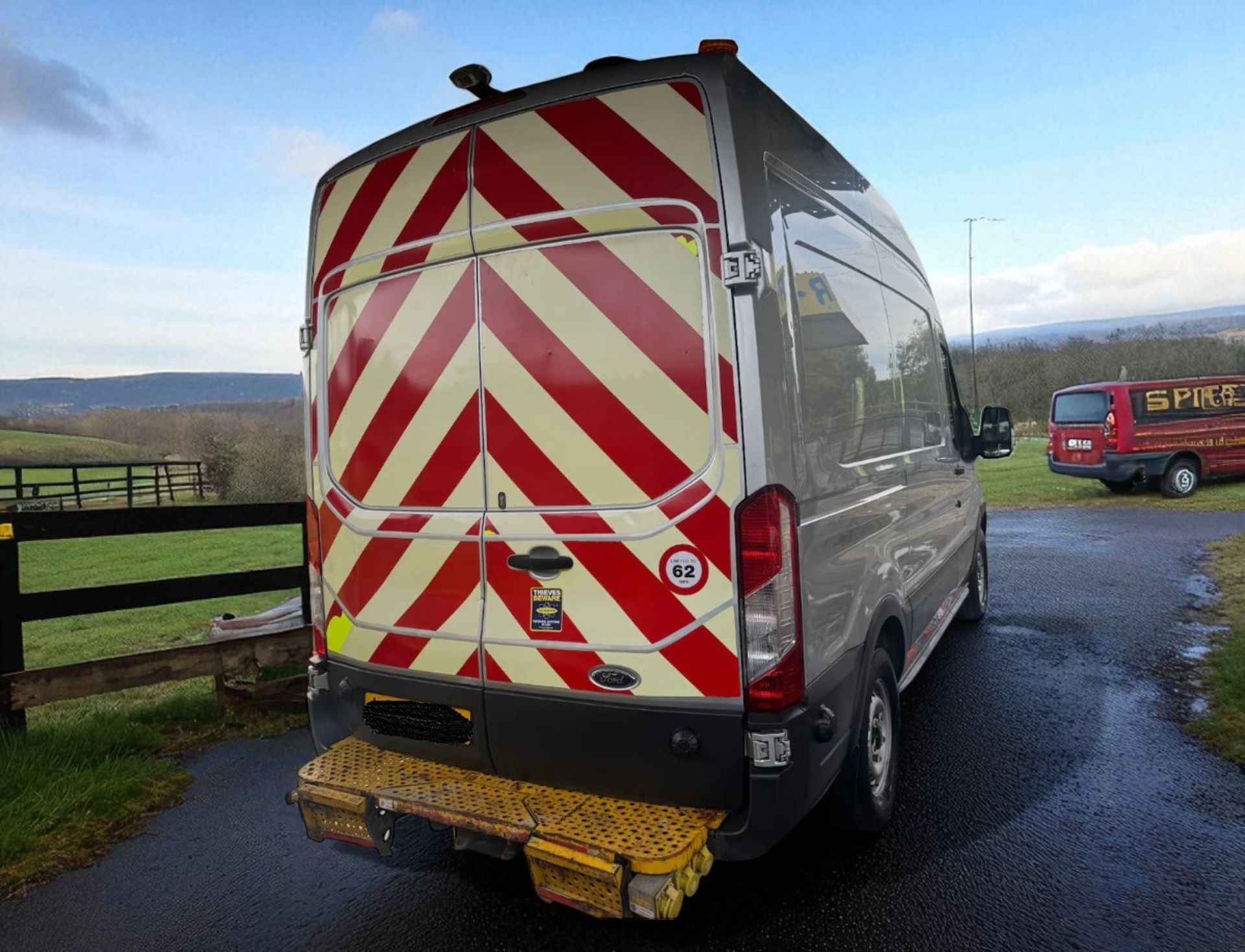 2015 FORD TRANSIT T350 L2H3 PTO COMPRESSOR / 110V - Image 4 of 15