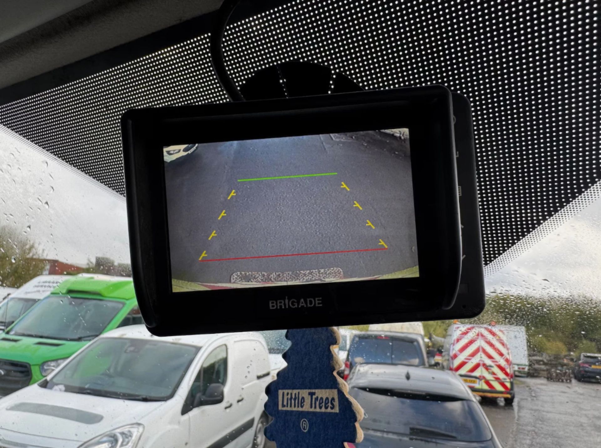 **(ONLY 118K MILEAGE)** 2016 FORD TRANSIT T350 MWB L2H3 2.2 TDCI 155PS VAN - Image 20 of 21