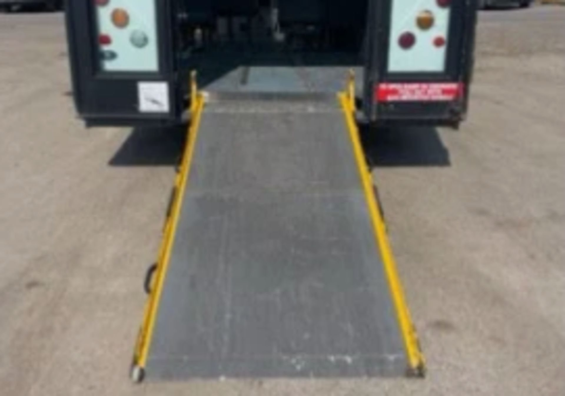 **(ONLY 104K MILEAGE)** 2011 PEUGEOT BOXER WELFARE BUS - Image 8 of 10