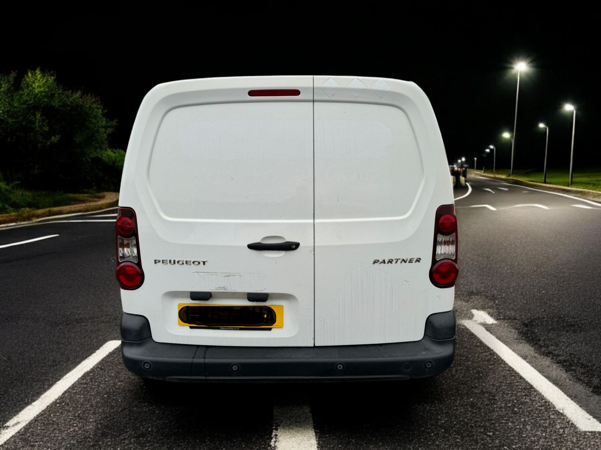 PEUGEOT PARTNER SE L1 BLUE HDI (2017) - Image 10 of 11