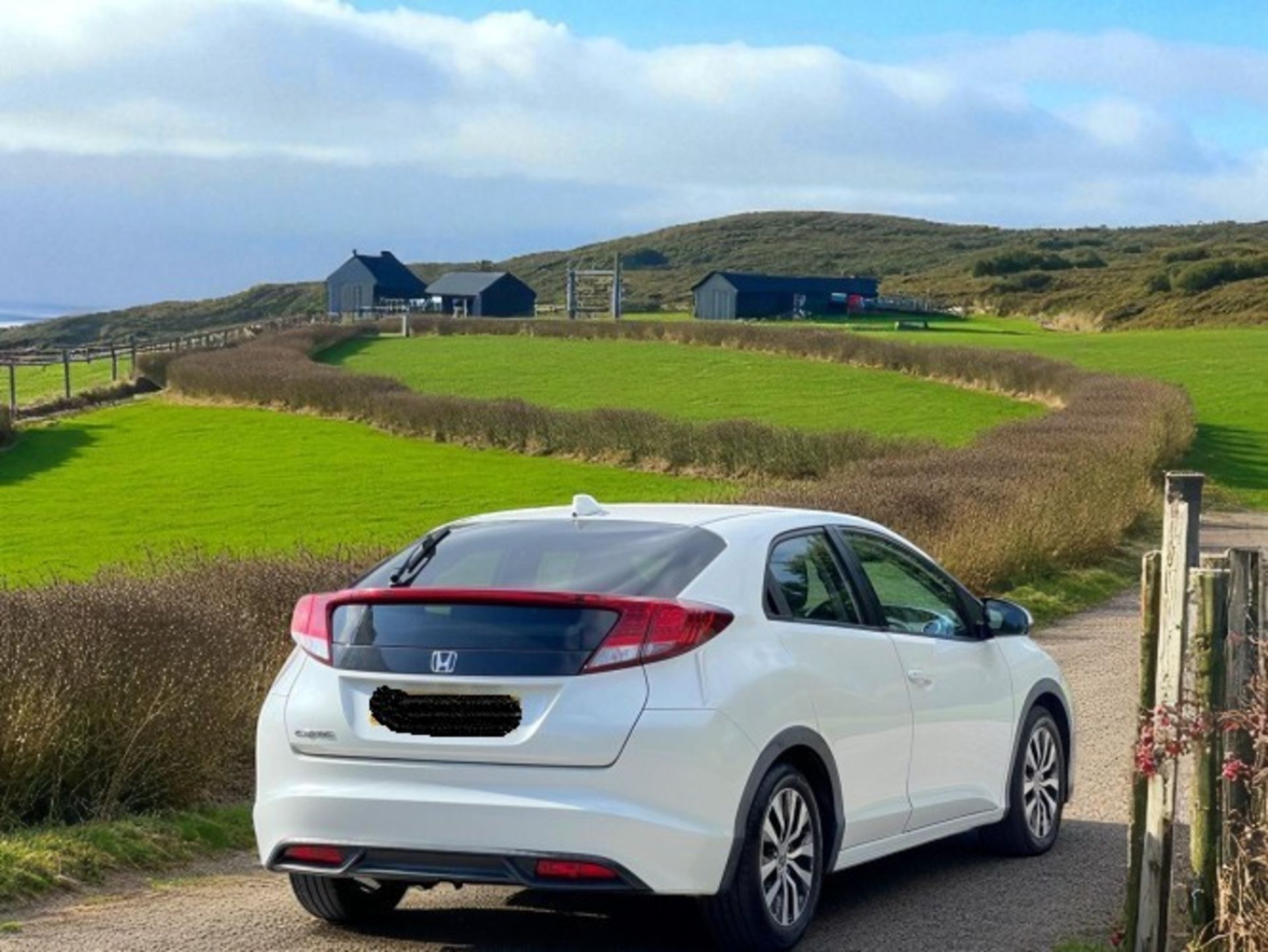 2014 HONDA CIVIC 1.6 I-DTEC S (S/S) 5DR >>--NO VAT ON HAMMER--<< - Image 8 of 36