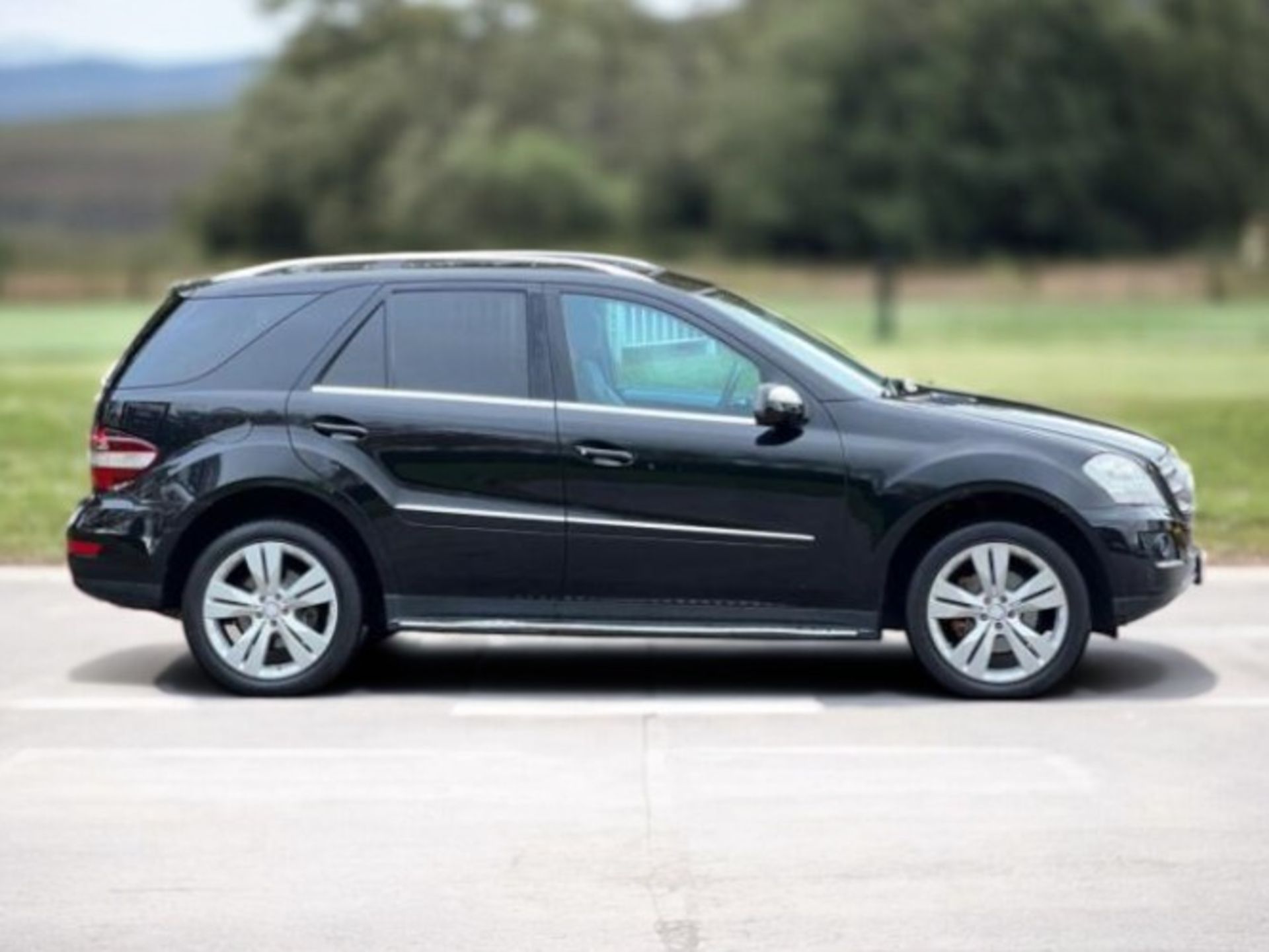 2009 MERCEDES-BENZ ML 320 CDI SPORT AUTOMATIC 4WD >>--NO VAT ON HAMMER--<< - Image 6 of 26