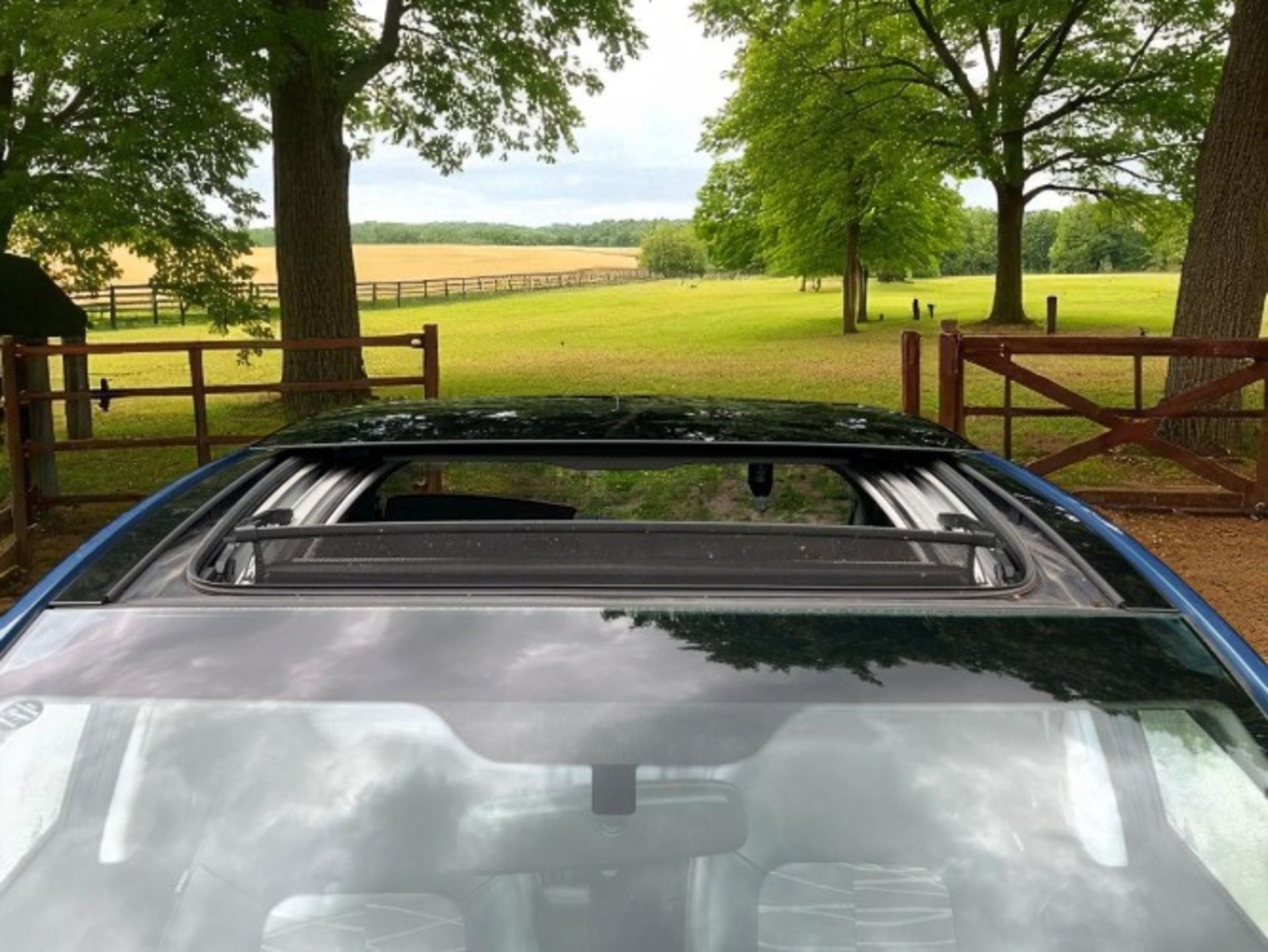 *(ONLY 93K MILEAGE)*2013 KIA VENGA 1.6 CRDI ECODYNAMICS 3 (S/S) 5DR–5-SEATER>-NO VAT ON HAMMER-< - Image 8 of 44