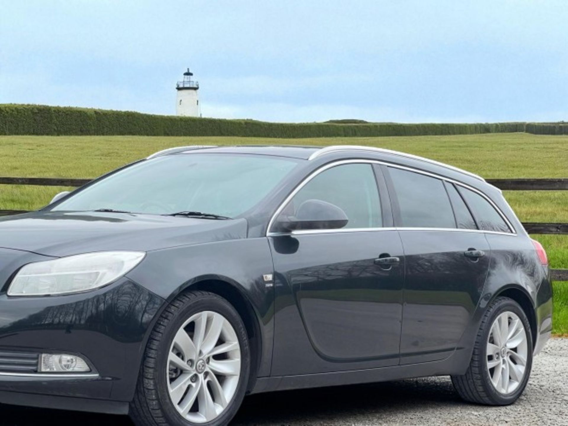 2013 VAUXHALL INSIGNIA 1.4T SRI SPORTS TOURER (S/S) 5DR – 100,909 MILES >>--NO VAT ON HAMMER--<< - Image 15 of 42