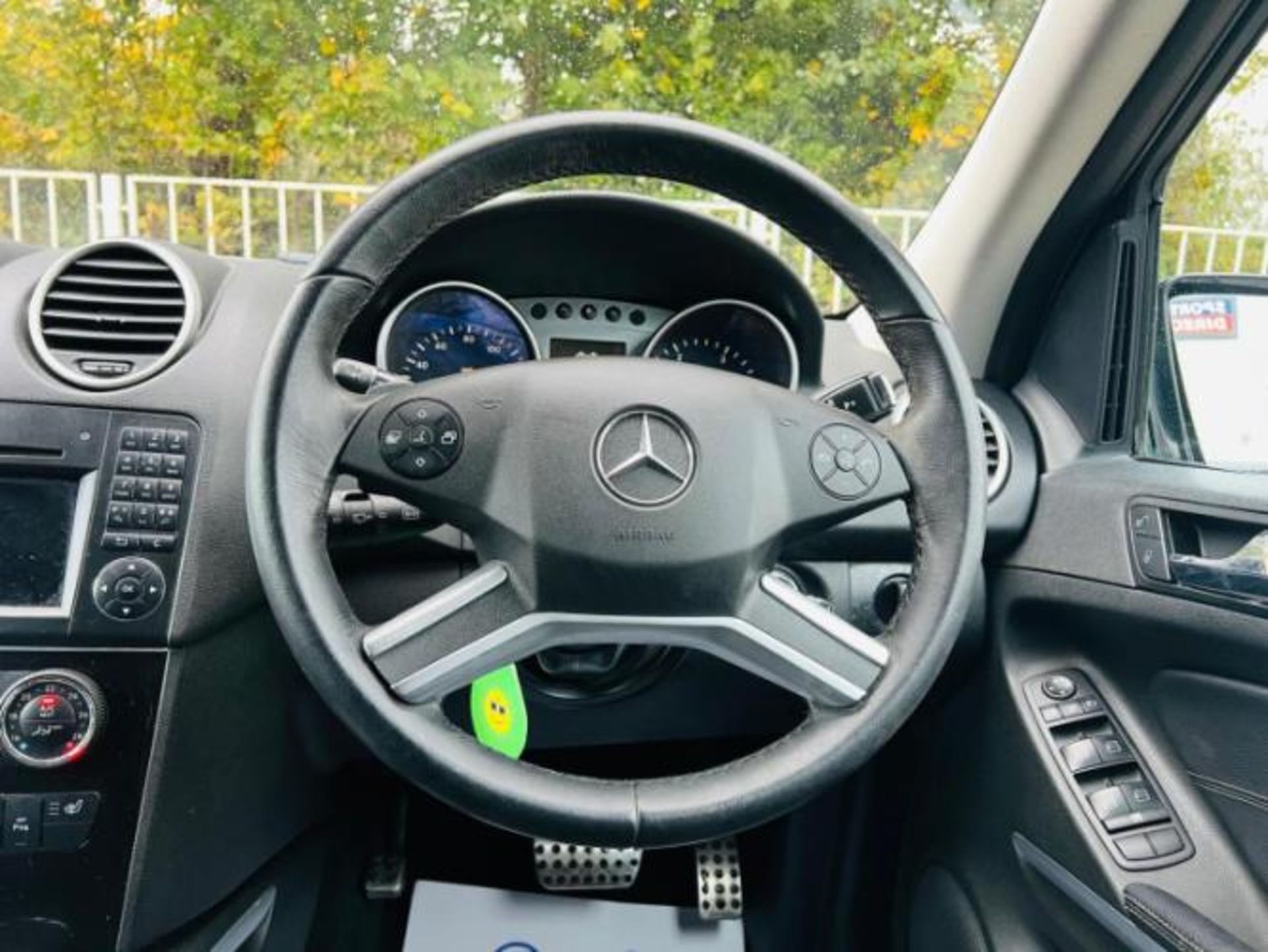 2009 MERCEDES-BENZ ML 320 CDI SPORT AUTOMATIC 4WD >>--NO VAT ON HAMMER--<< - Image 14 of 26