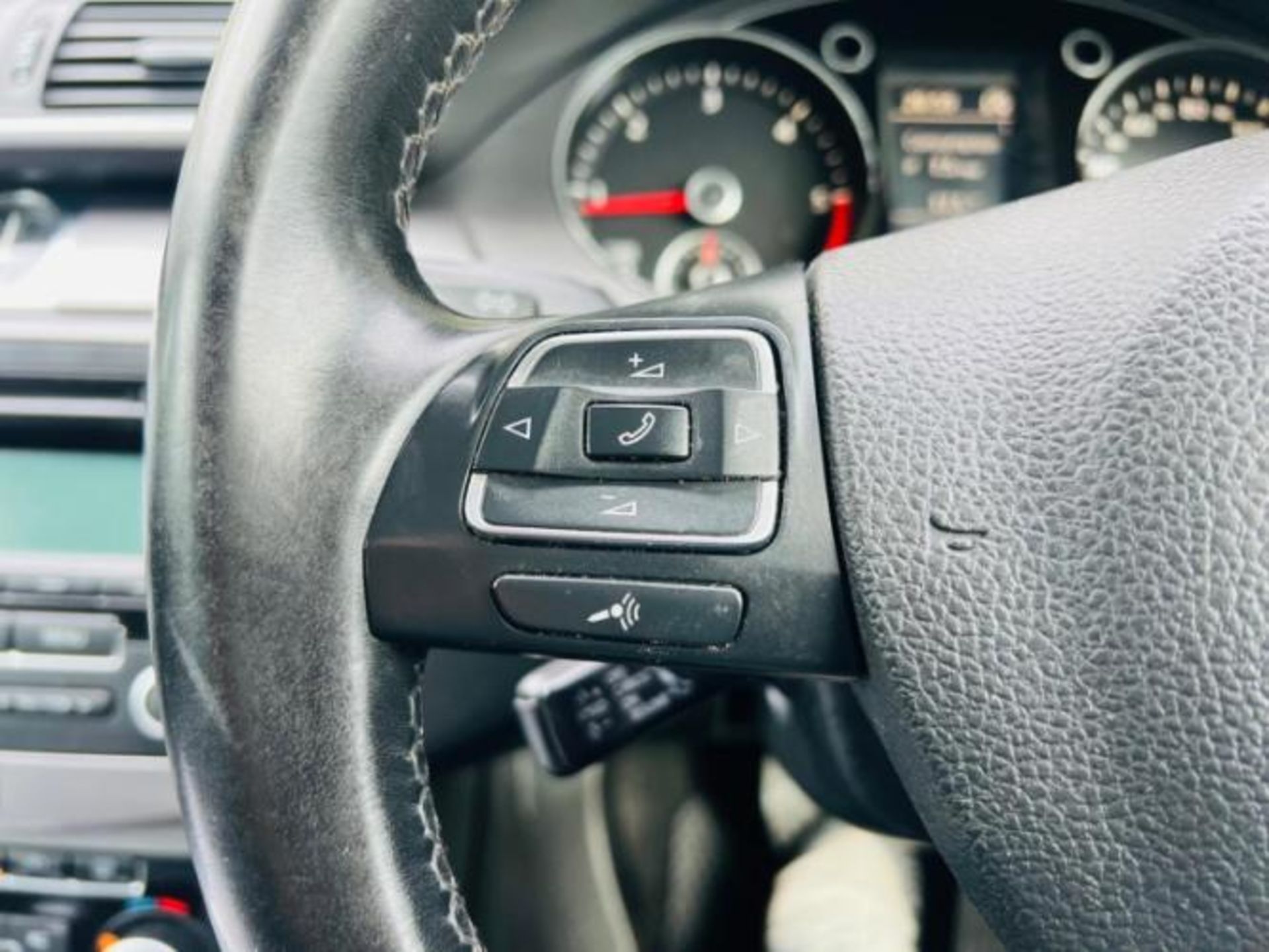 2011 VOLKSWAGEN PASSAT 2.0 TDI BLUEMOTION TECH SE DSG (S/S) 5DR ESTATE>>--NO VAT ON HAMMER--<< - Image 20 of 42