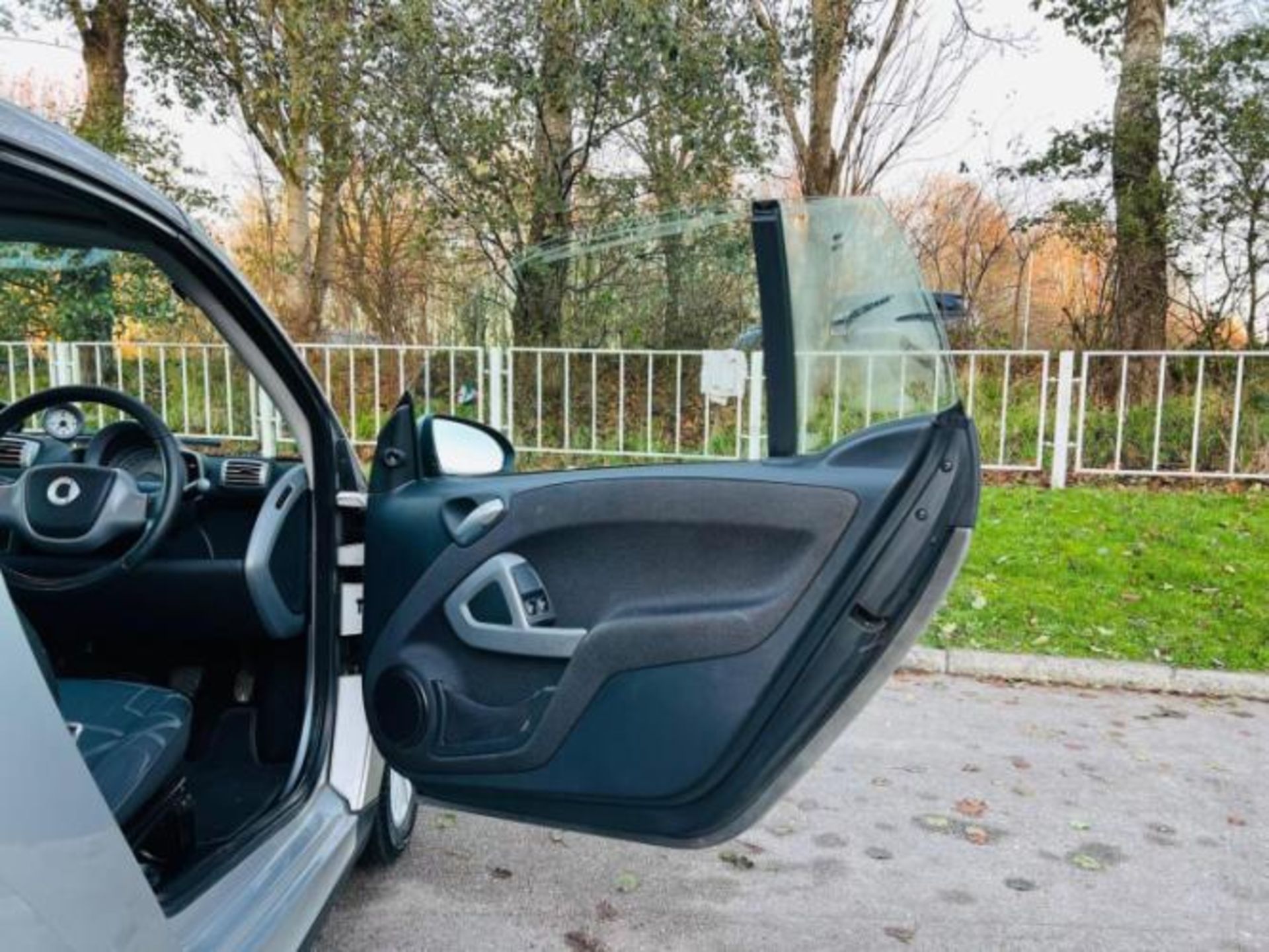 SMART FORTWO 1.0 MHD PASSION CABRIOLET AUTO 2DR – 2009>>--NO VAT ON HAMMER--<< - Image 14 of 36
