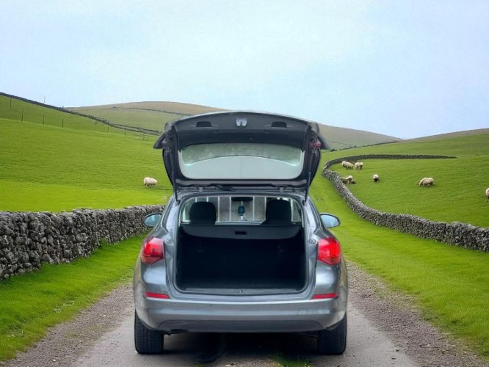 2011 VAUXHALL ASTRA 1.7 CDTI ECOFLEX EXCLUSIV SPORTS TOURER ESTATE>>--NO VAT ON HAMMER--<< - Image 11 of 36