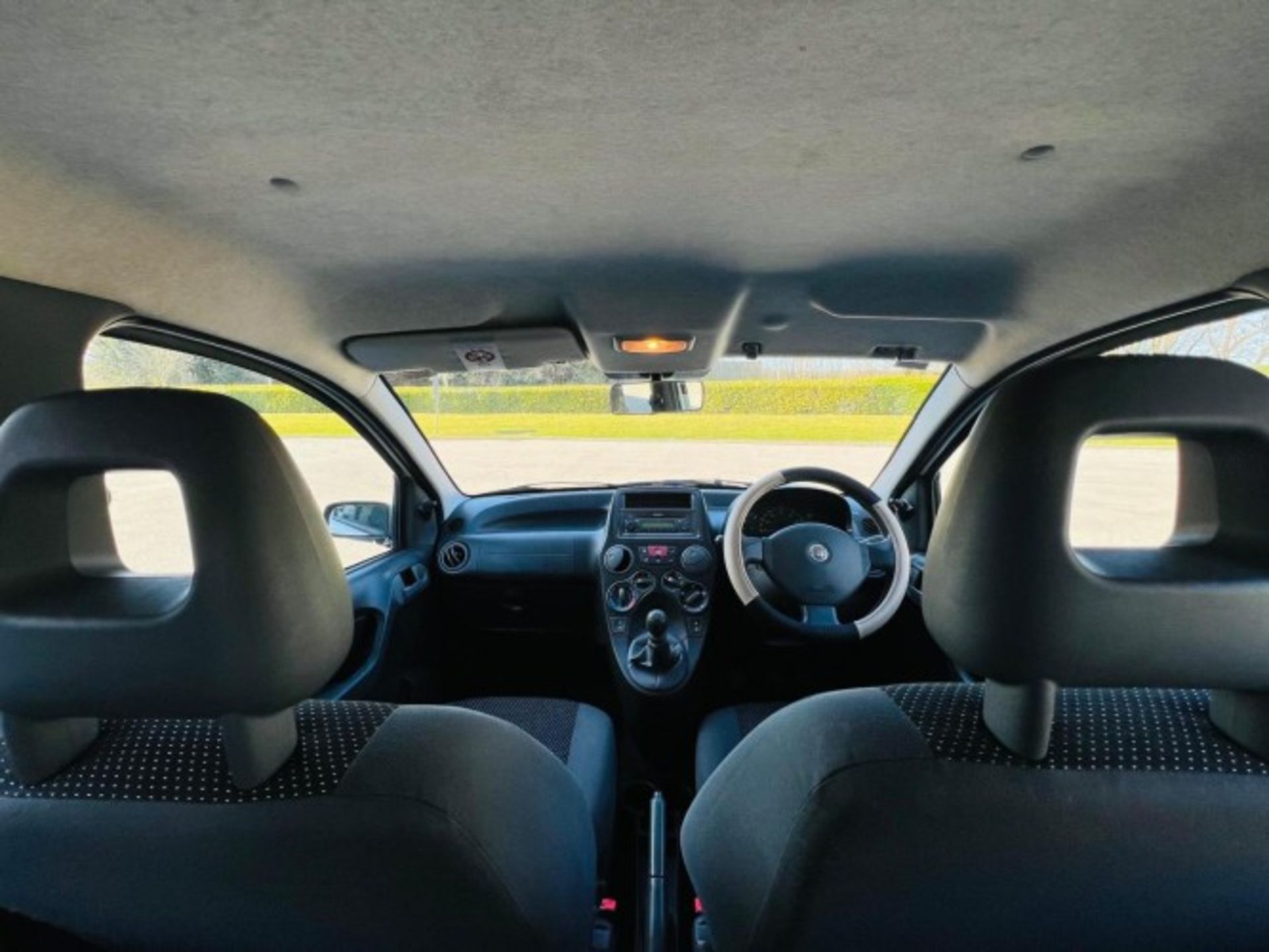 2009 FIAT PANDA ACTIVE ECO – 1.1 PETROL >>--NO VAT ON HAMMER--<< - Image 20 of 43