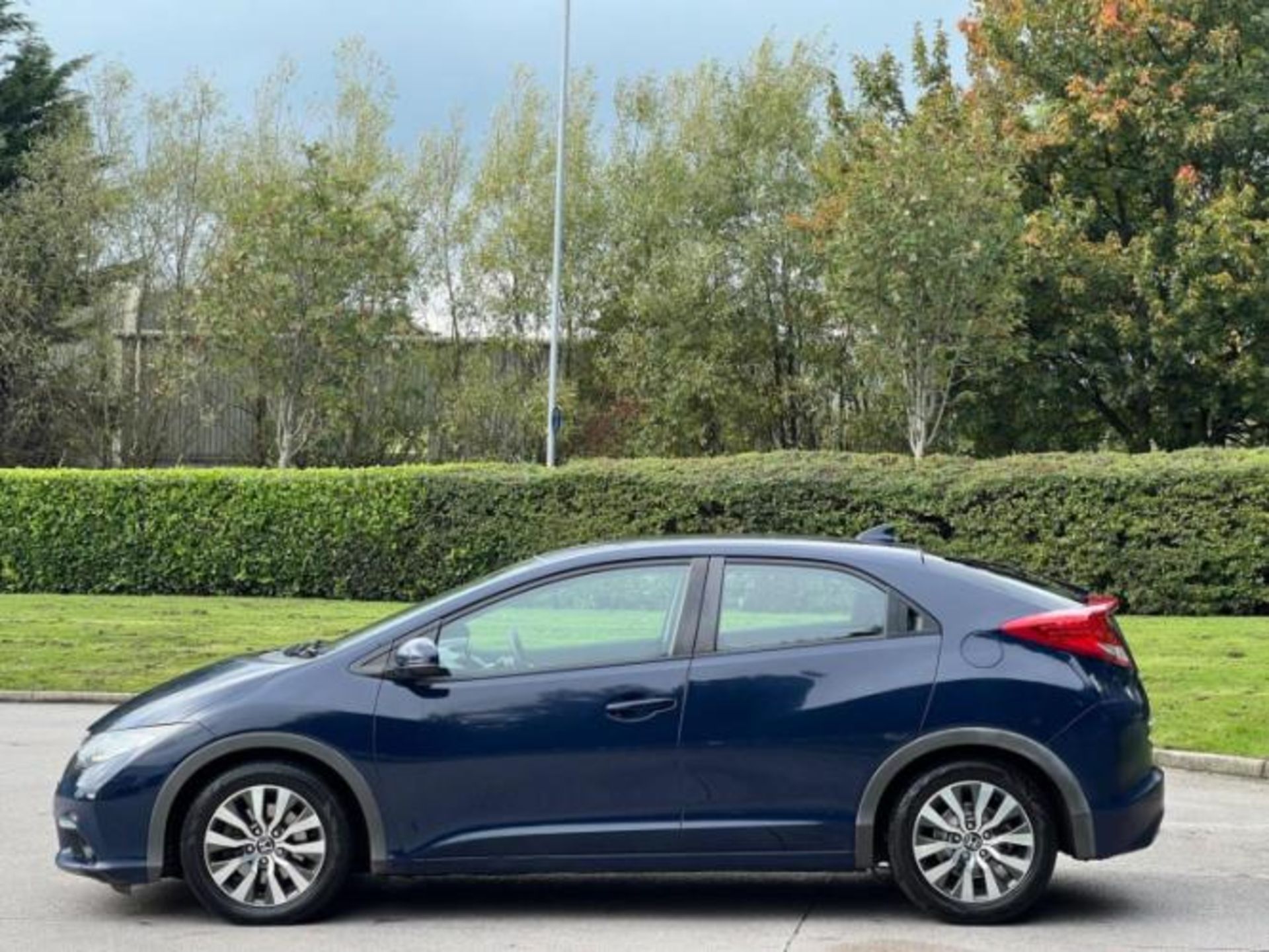 *(ONLY 106K MILEAGE)*2013 HONDA CIVIC 1.6 I-DTEC ES (S/S) 5-DOOR HATCHBACK >-NO VAT ON HAMMER-< - Image 40 of 42