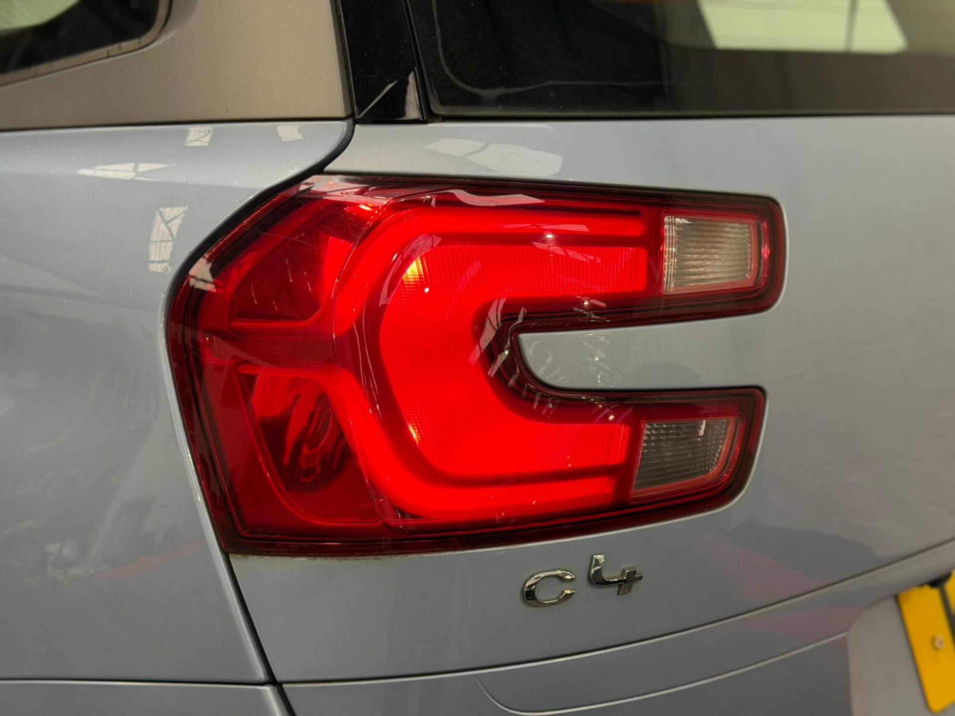 2014 CITROEN GRAND C4 PICASSO 1.6 E-HDI EXCLUSIVE – 7 SEATER >>--NO VAT ON HAMMER--<< - Image 44 of 49