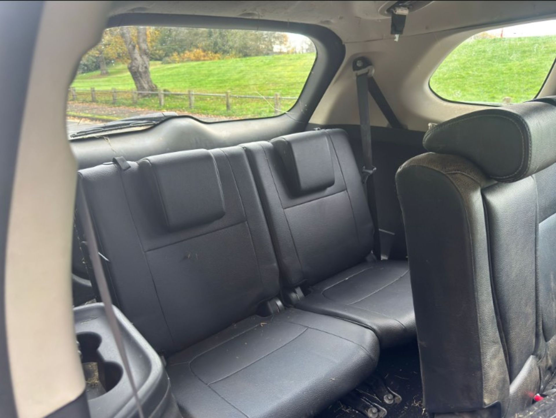 2013 MITSUBISHI OUTLANDER 2.2 DI-D GX4 4WD 7-SEATER >>--NO VAT ON HAMMER--<< - Image 7 of 13