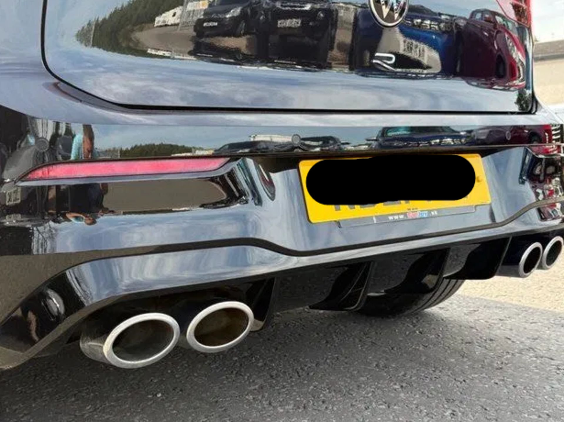 2021 VOLKSWAGEN GOLF R 2.0 TSI 4MOTION DSG – 41K MILES – BLACK – EURO 6 >>--NO VAT ON HAMMER--<< - Image 16 of 31