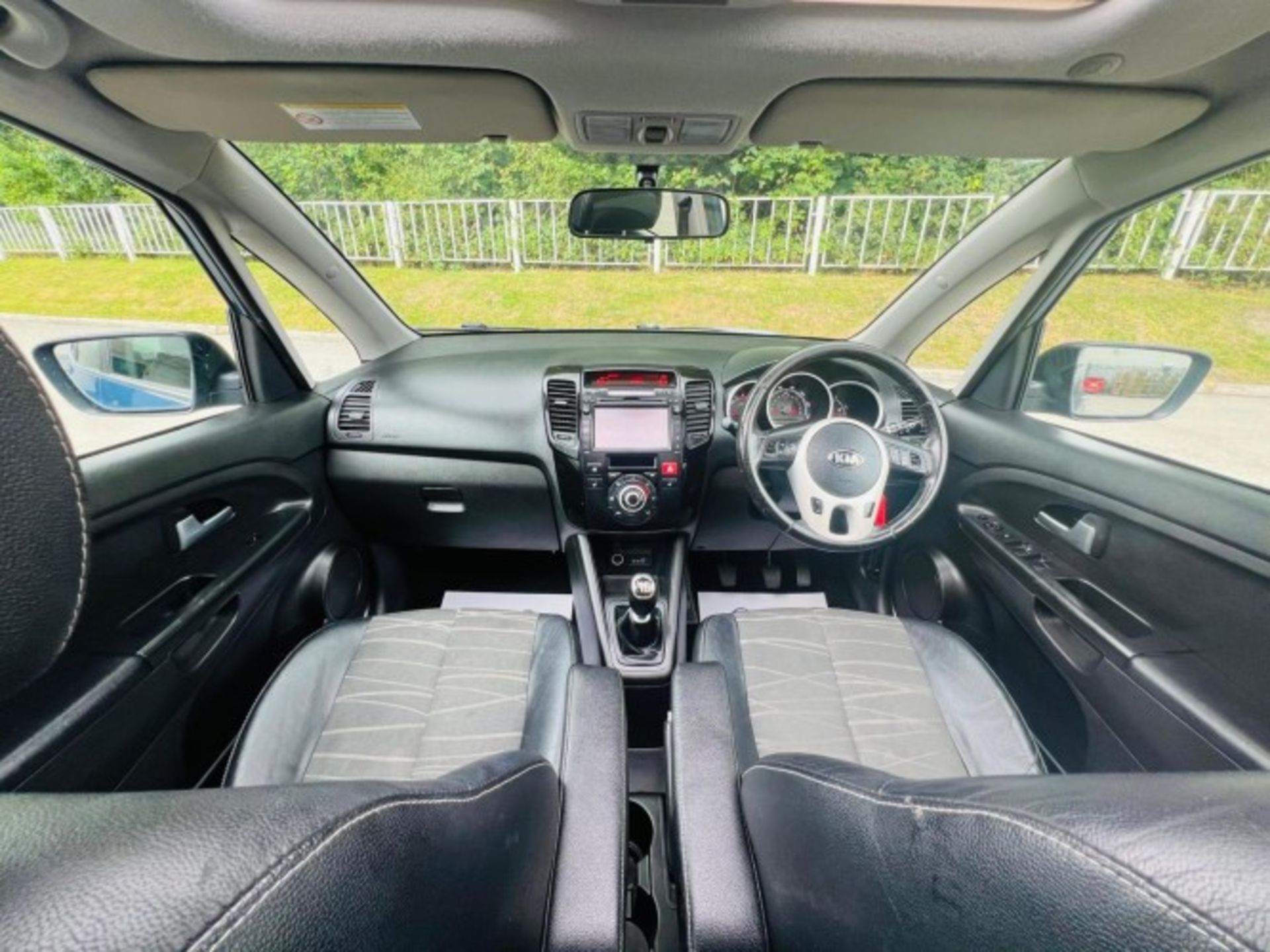 *(ONLY 93K MILEAGE)*2013 KIA VENGA 1.6 CRDI ECODYNAMICS 3 (S/S) 5DR–5-SEATER>-NO VAT ON HAMMER-< - Image 24 of 40