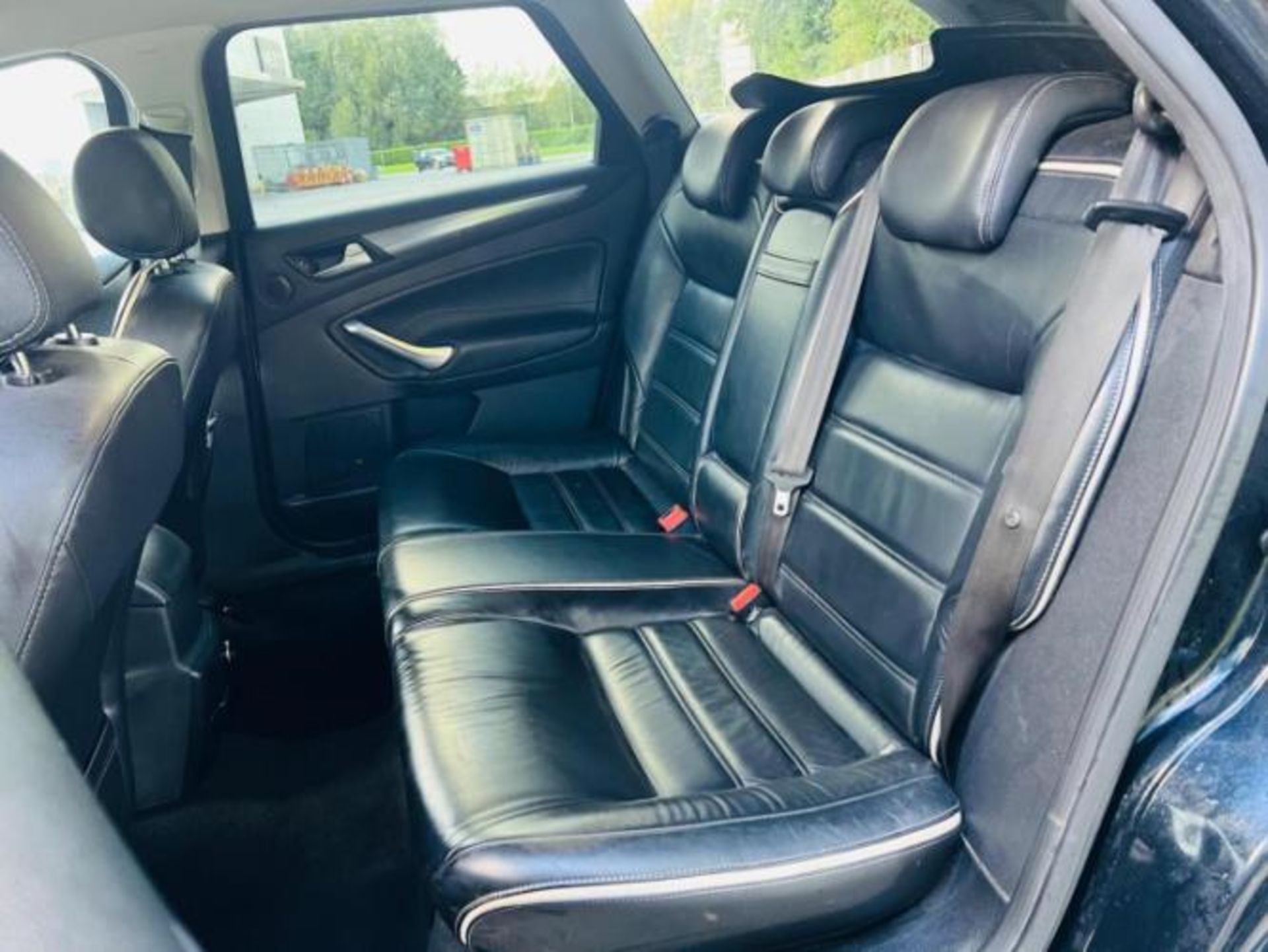 FORD MONDEO 2.0 TDCI TITANIUM X – 2012 >>--NO VAT ON HAMMER--<< - Image 28 of 37