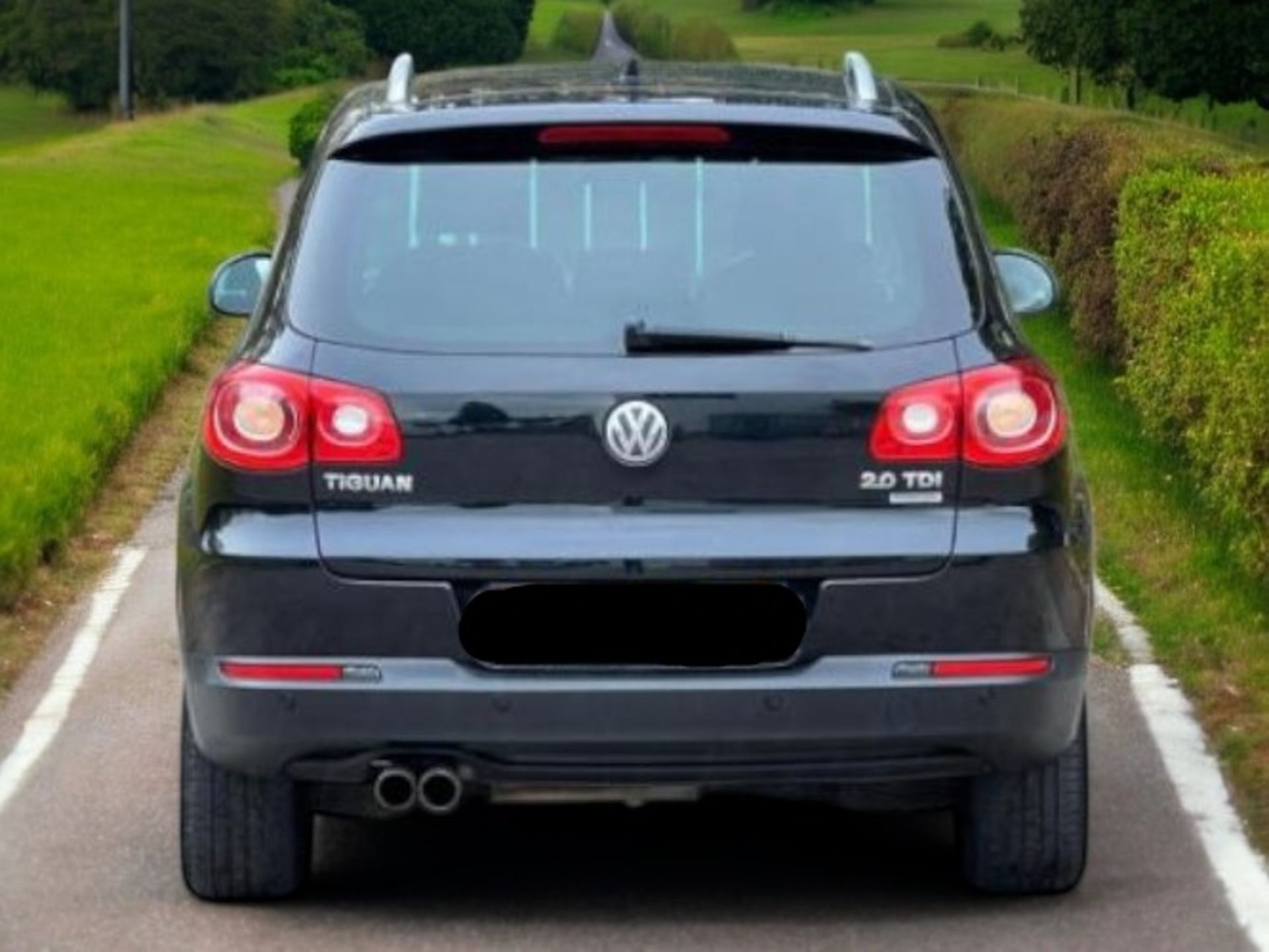 2011 VOLKSWAGEN TIGUAN 2.0 TDI BLUEMOTION TECH MATCH 2WD (S/S) 5DR >>--NO VAT ON HAMMER--<< - Image 9 of 33