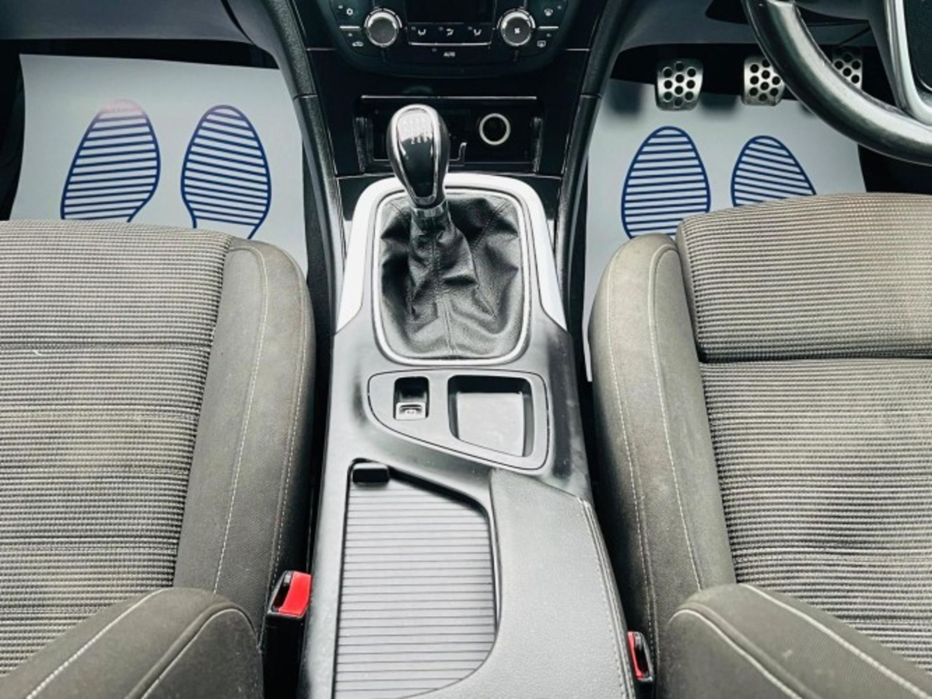 2013 VAUXHALL INSIGNIA 1.4T SRI SPORTS TOURER (S/S) 5DR – 100,909 MILES >>--NO VAT ON HAMMER--<< - Image 20 of 42