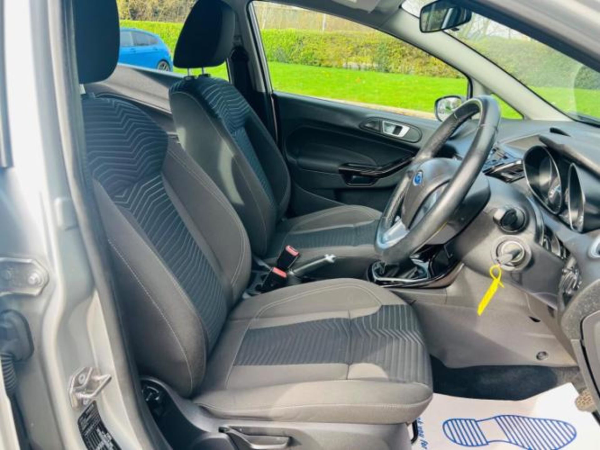 **(ONLY 62K MILEAGE)** FORD FIESTA 1.0T ECOBOOST ZETEC (S/S) 5DR>>--NO VAT ON HAMMER--<< - Image 13 of 35