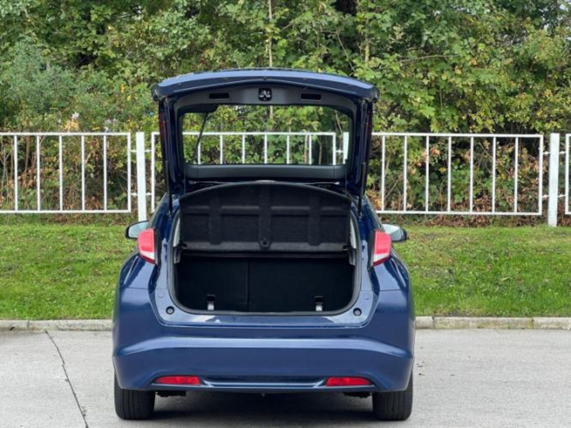 *(ONLY 106K MILEAGE)*2013 HONDA CIVIC 1.6 I-DTEC ES (S/S) 5-DOOR HATCHBACK >-NO VAT ON HAMMER-< - Image 39 of 42