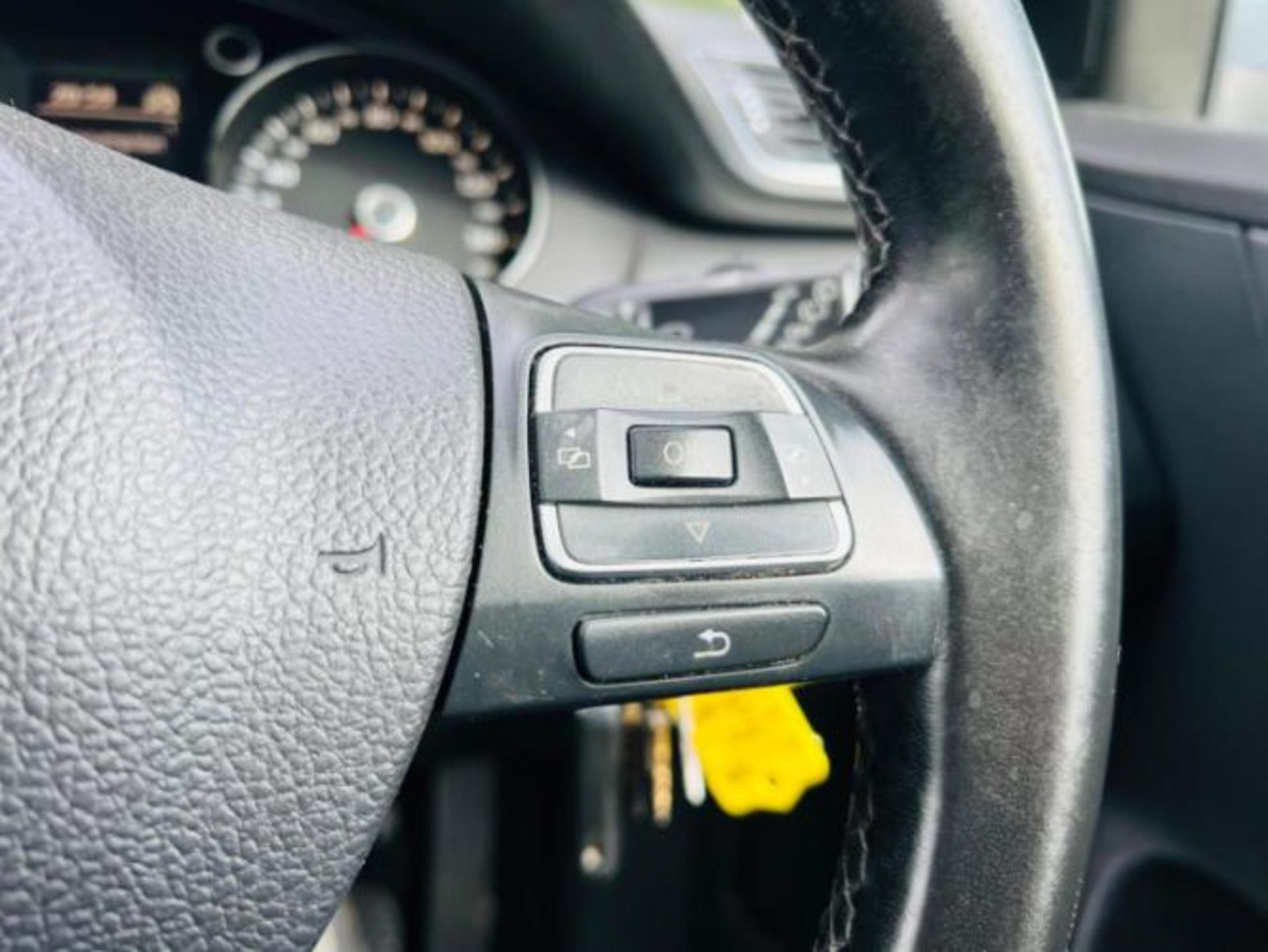 2011 VOLKSWAGEN PASSAT 2.0 TDI BLUEMOTION TECH SE DSG (S/S) 5DR ESTATE>>--NO VAT ON HAMMER--<< - Image 19 of 42