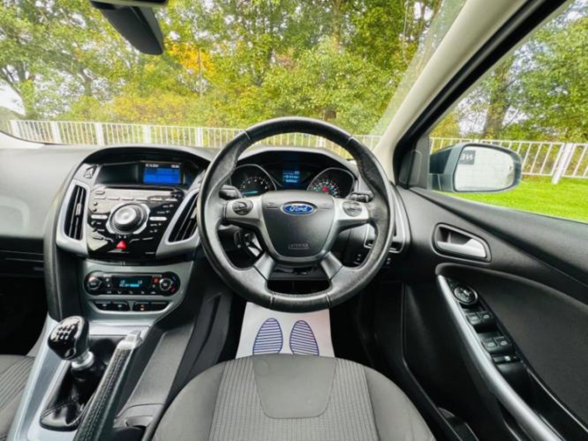 *(ONLY 68K MILEAGE)*2014 FORD FOCUS 1.0T ECOBOOST TITANIUM 5-DOOR HATCHBACK>-NO VAT ON HAMMER-< - Image 16 of 41