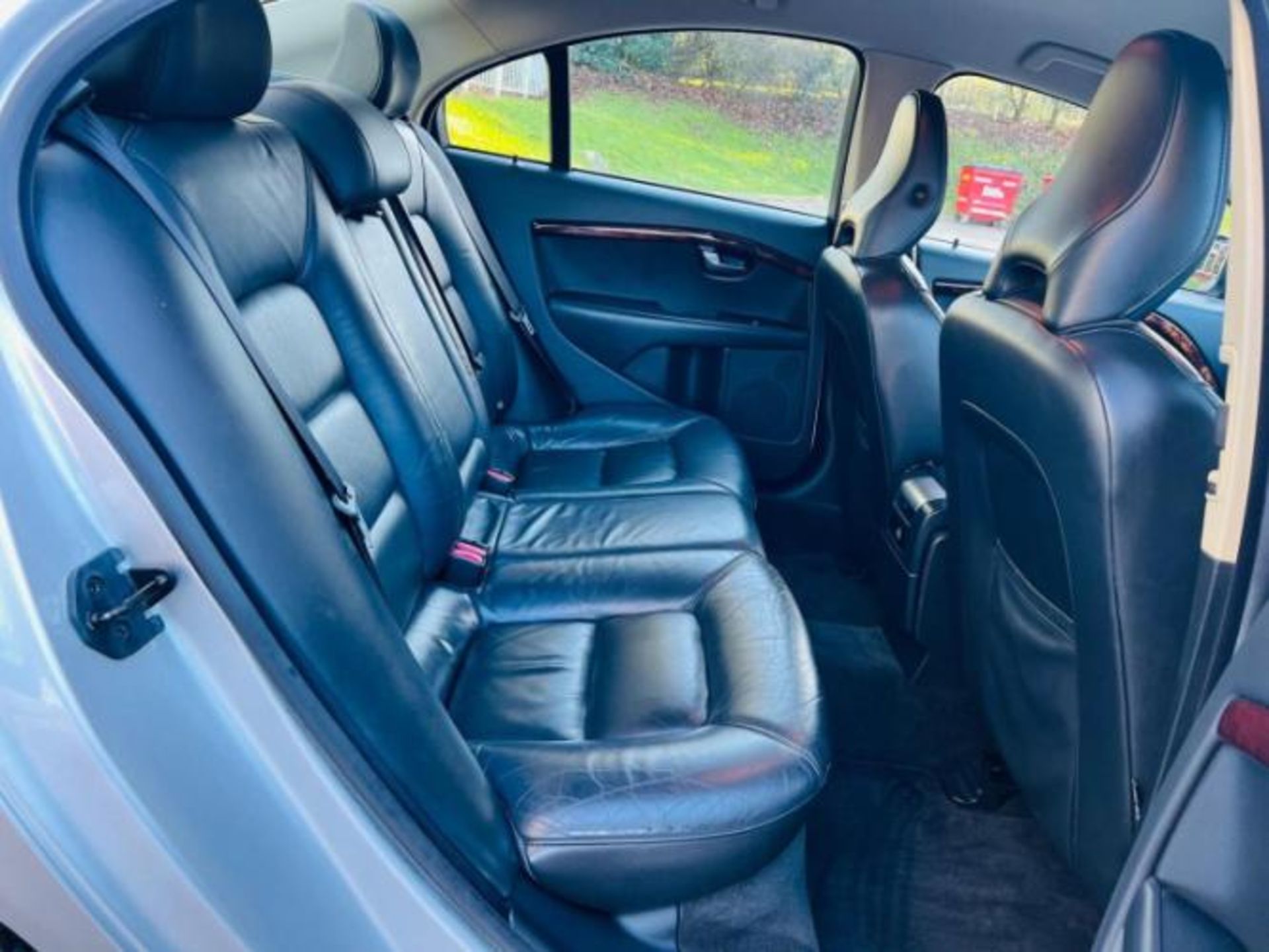 VOLVO S80 2.4 D5 SE LUX GEARTRONIC 4DR – 2008>>--NO VAT ON HAMMER--<< - Image 29 of 37