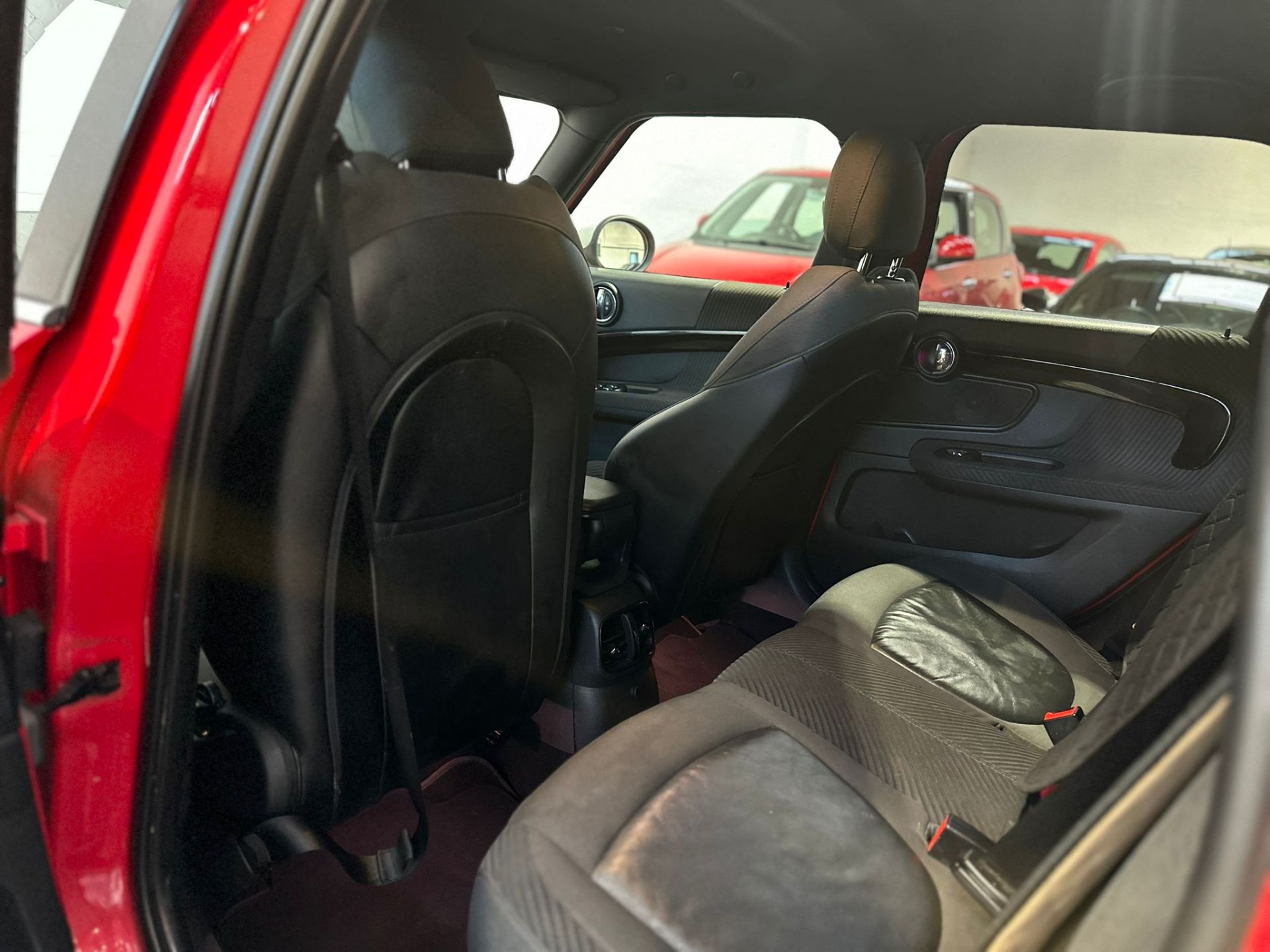 2017 MINI COUNTRYMAN COOPER ALL4 – GREAT SPEC – 2 OWNERS - 130K MILES >>--NO VAT ON HAMMER--<< - Image 27 of 51