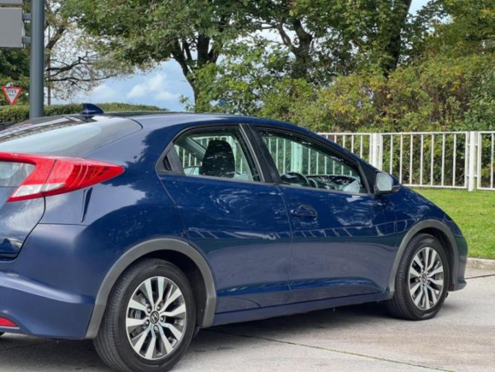 *(ONLY 106K MILEAGE)*2013 HONDA CIVIC 1.6 I-DTEC ES (S/S) 5-DOOR HATCHBACK >-NO VAT ON HAMMER-< - Image 35 of 42