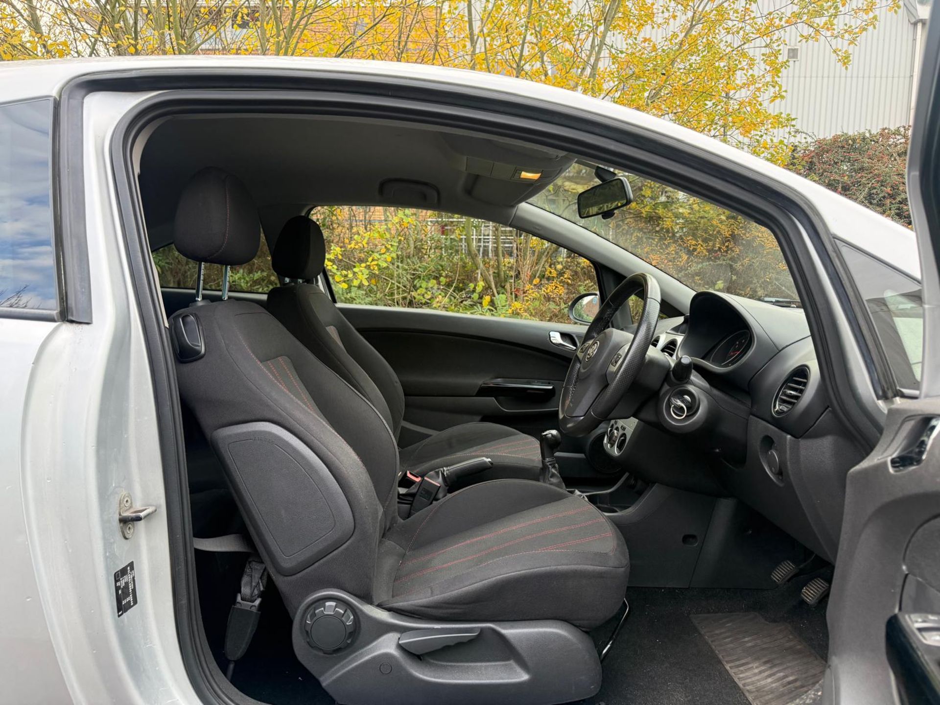 2009 VAUXHALL CORSA SXI >>--NO VAT ON HAMMER--<< - Image 23 of 24