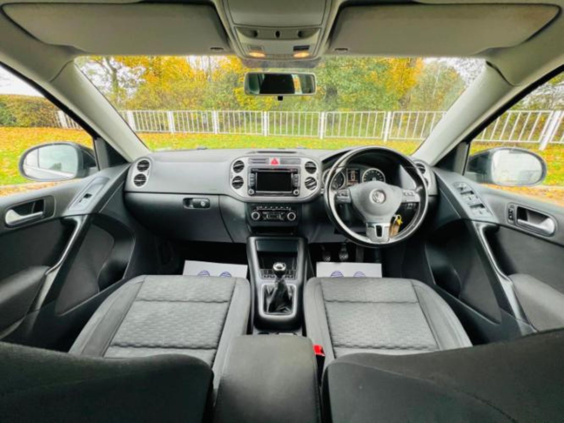 2011 VOLKSWAGEN TIGUAN 2.0 TDI BLUEMOTION TECH MATCH 2WD (S/S) 5DR >>--NO VAT ON HAMMER--<< - Image 15 of 33
