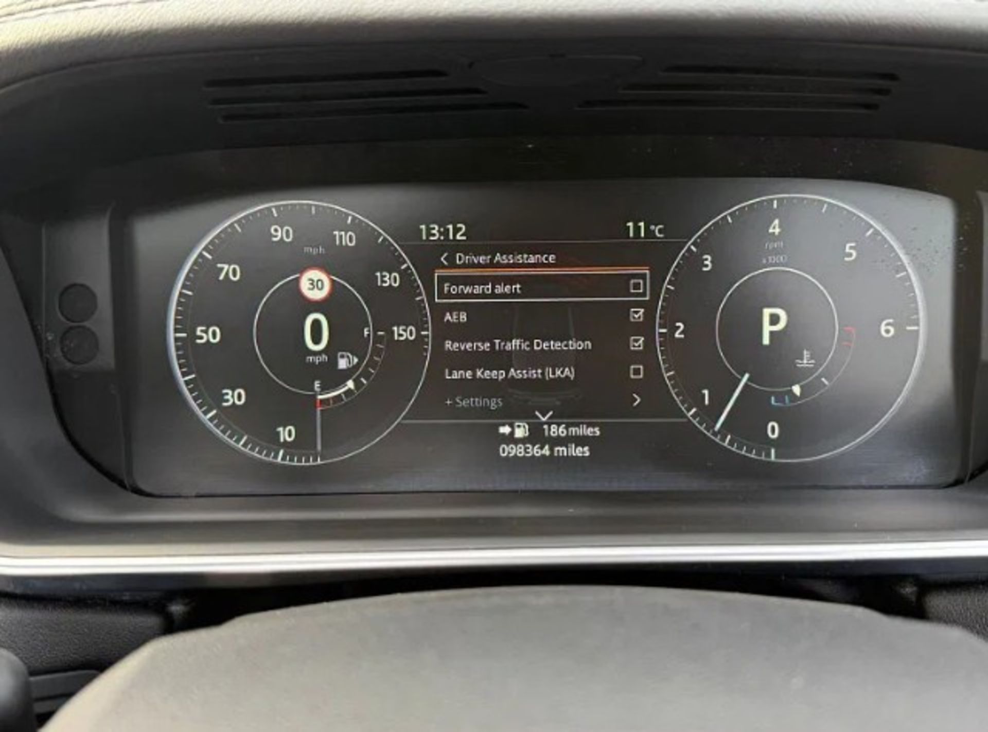 2017 LAND ROVER RANGE ROVER SPORT HSE SDV6 AUTO – WHITE – 98K MILES >>--NO VAT ON HAMMER--<< - Image 26 of 42