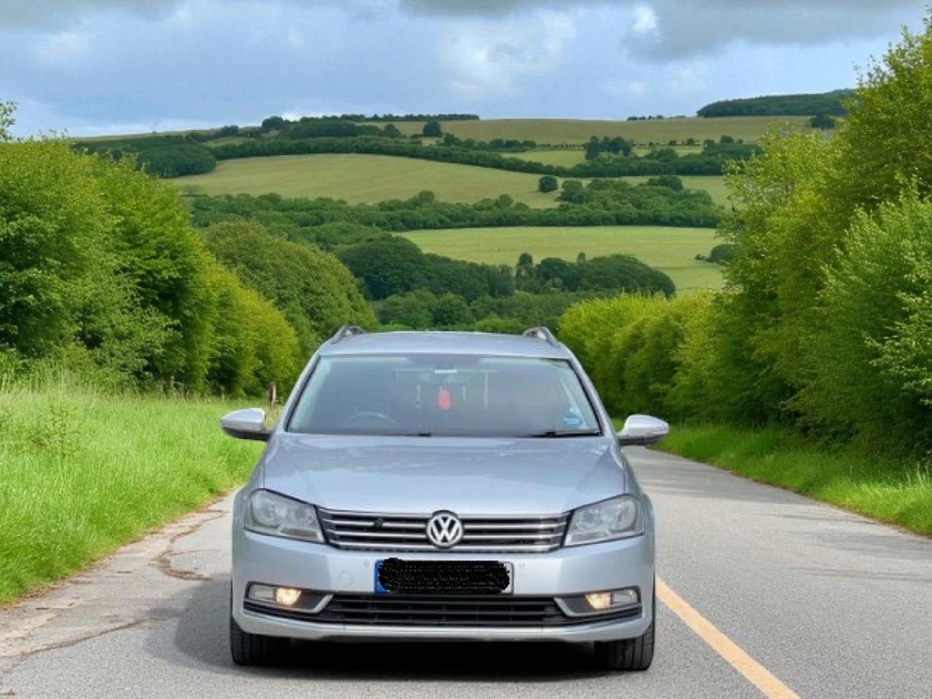 2011 VOLKSWAGEN PASSAT 2.0 TDI BLUEMOTION TECH SE DSG (S/S) 5DR ESTATE>>--NO VAT ON HAMMER--<< - Image 3 of 42