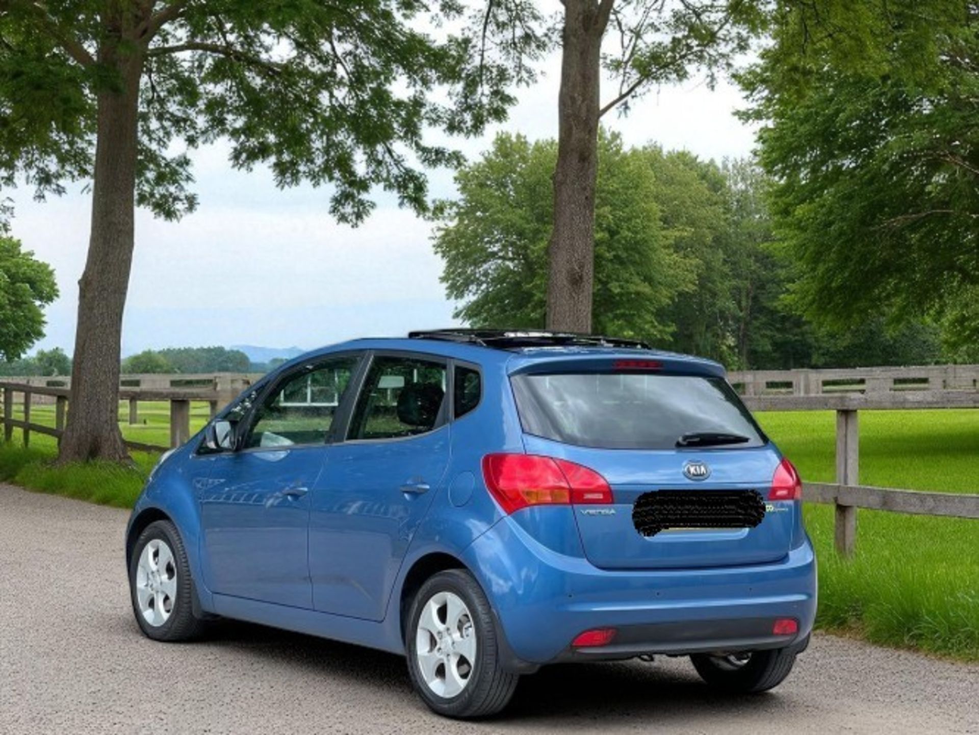 *(ONLY 93K MILEAGE)*2013 KIA VENGA 1.6 CRDI ECODYNAMICS 3 (S/S) 5DR–5-SEATER>-NO VAT ON HAMMER-< - Image 6 of 40