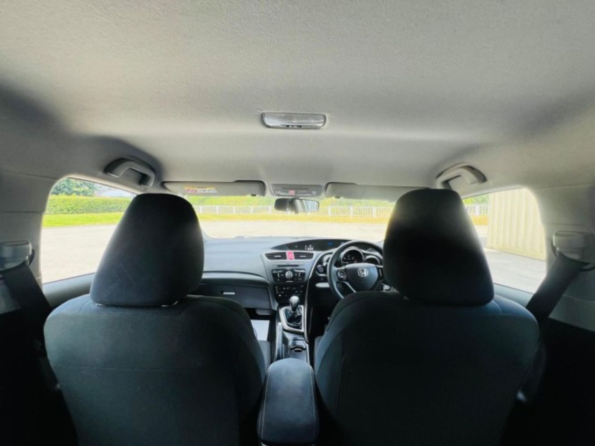 2014 HONDA CIVIC 1.6 I-DTEC S (S/S) 5DR >>--NO VAT ON HAMMER--<< - Image 17 of 36
