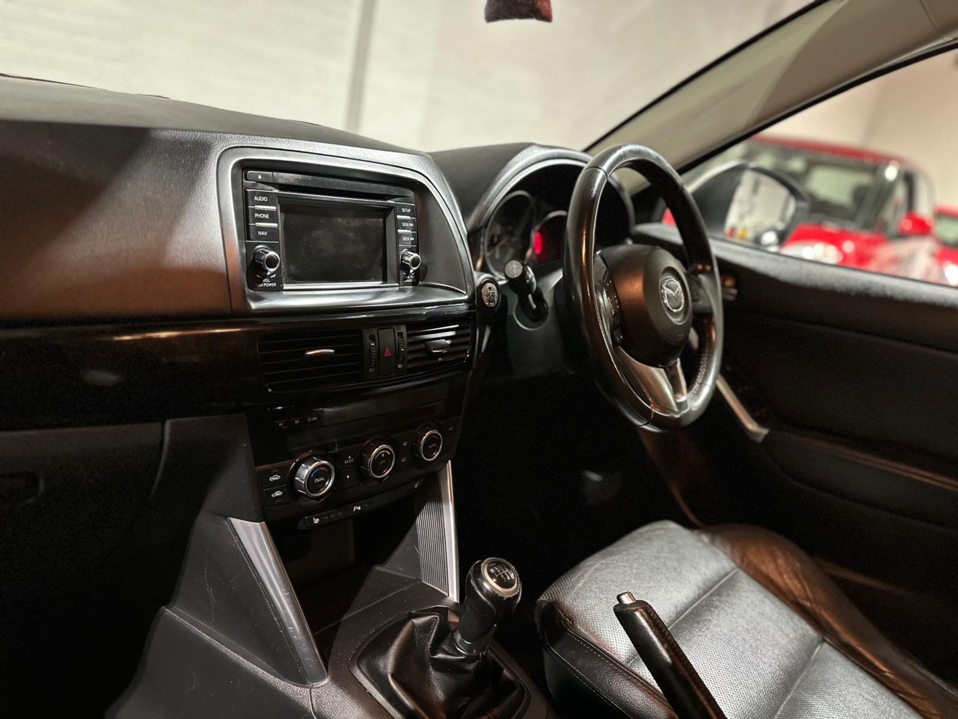 2014 MAZDA CX-5 SPORT NAV D 4X4 >>--NO VAT ON HAMMER--<< - Image 26 of 45