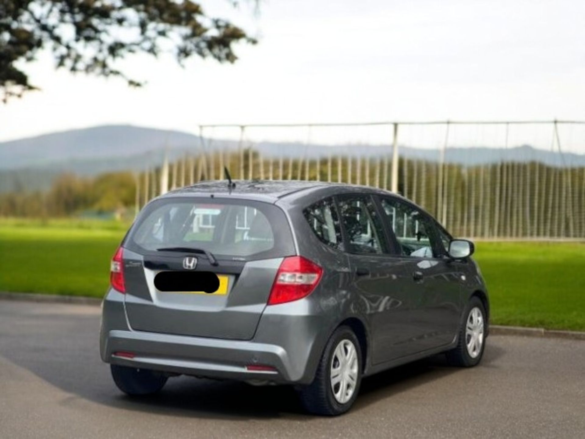 2011 HONDA JAZZ 1.2 I-VTEC S (A/C) 5DR >>--NO VAT ON HAMMER--<< - Image 2 of 24