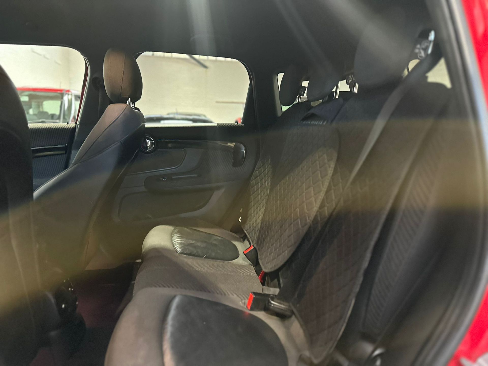 2017 MINI COUNTRYMAN COOPER ALL4 – GREAT SPEC – 2 OWNERS - 130K MILES >>--NO VAT ON HAMMER--<< - Image 21 of 51